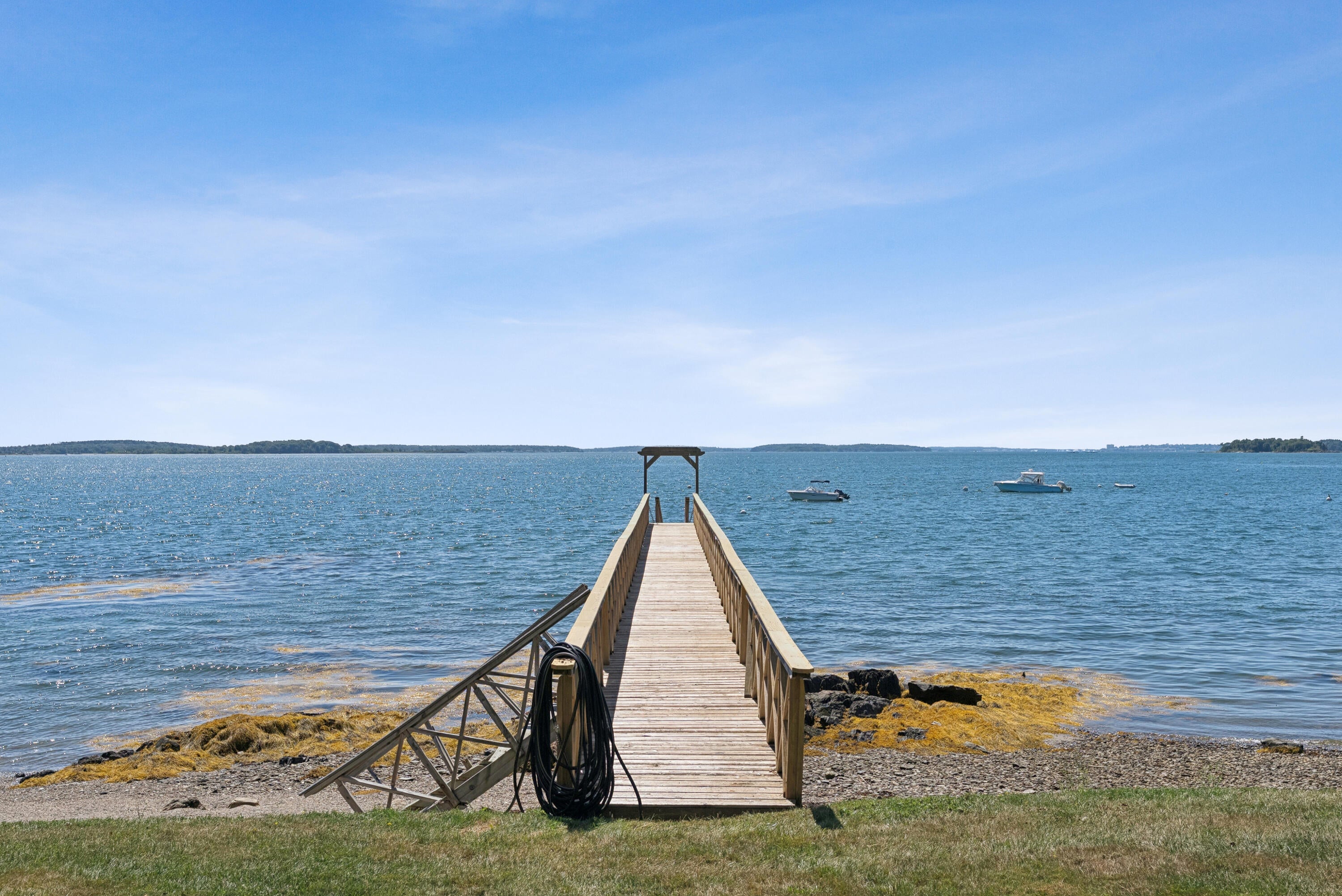 Yarmouth, Maine, 04096, United States, 4 Bedrooms Bedrooms, ,5 BathroomsBathrooms,Residential,Active,1945252