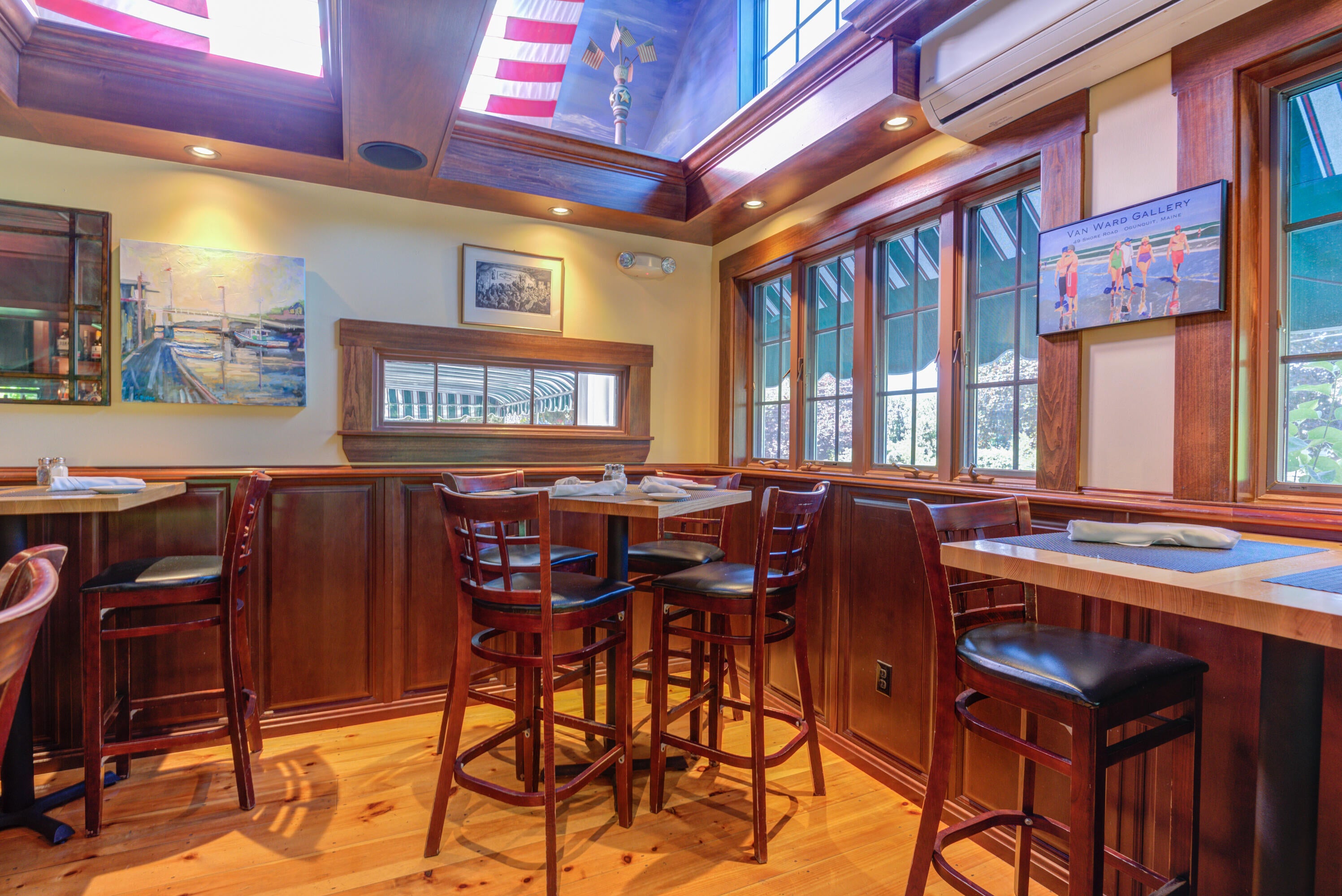 Ogunquit, Maine, 03907, United States, 2 Bedrooms Bedrooms, ,4 BathroomsBathrooms,Residential,Active,1839383