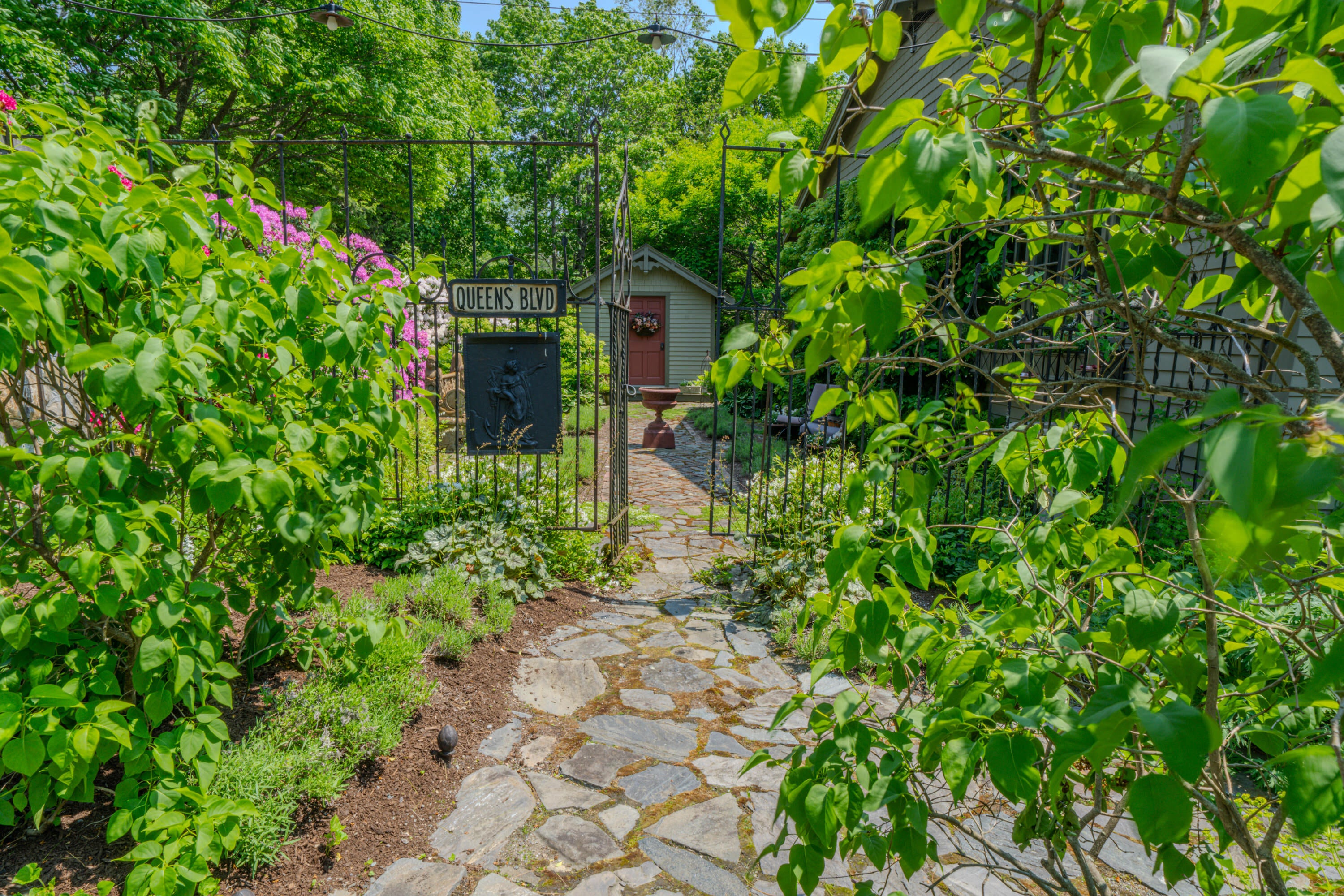 Belfast, Maine, 04915, United States, ,2 BathroomsBathrooms,Residential,Active,1762819