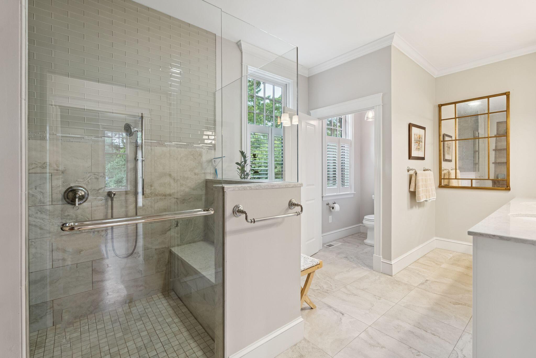 Falmouth, Maine, 04105, United States, 5 Bedrooms Bedrooms, ,6 BathroomsBathrooms,Residential,Active,1952276