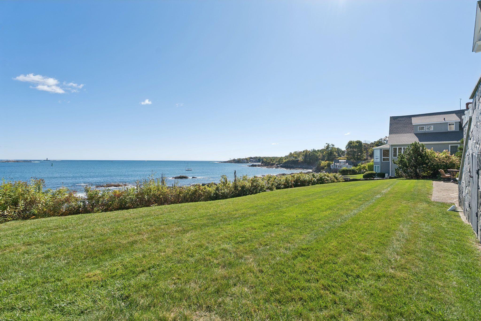 South Portland, Maine, 04106, United States, 3 Bedrooms Bedrooms, ,5 BathroomsBathrooms,Residential,Active,1954023
