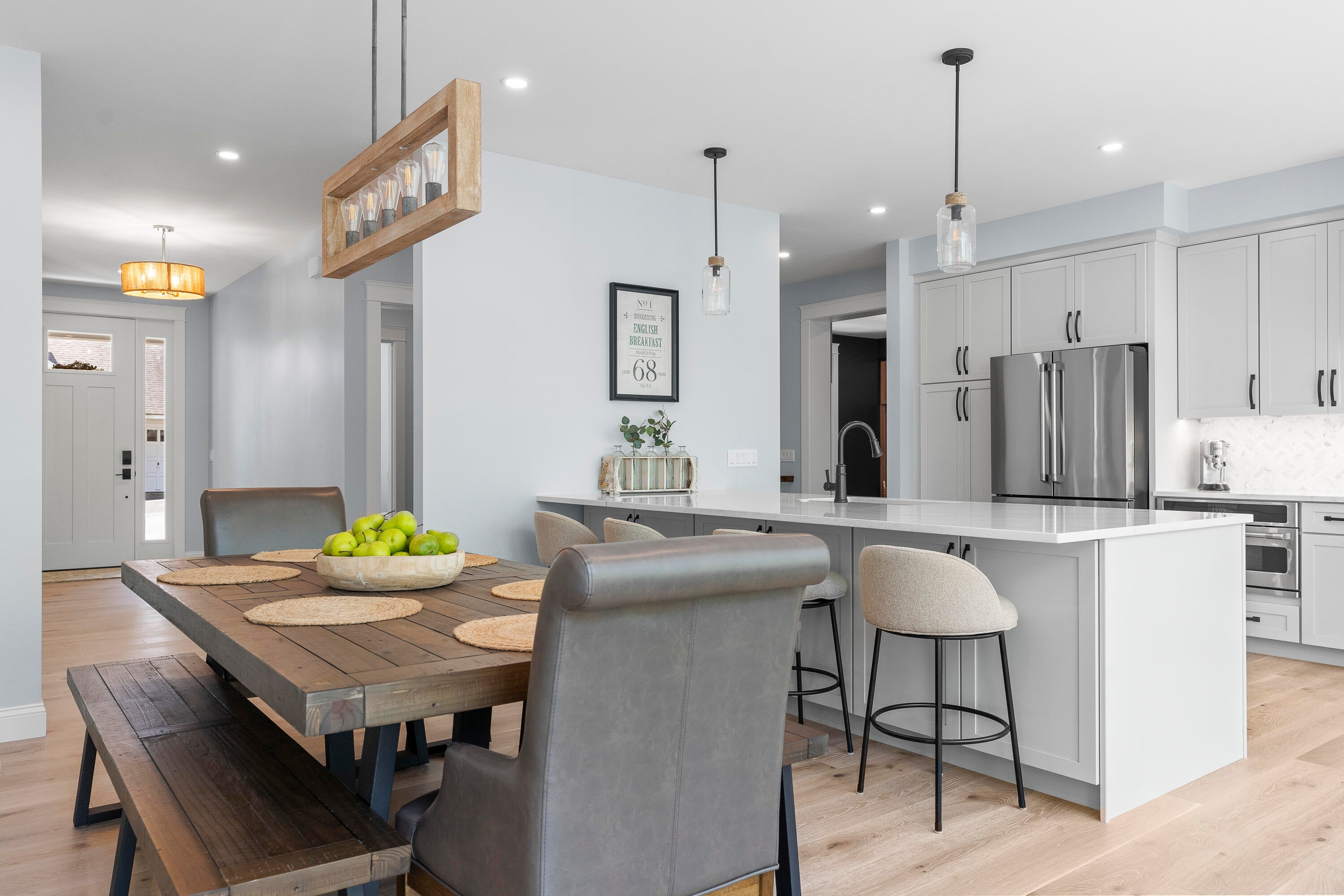 Falmouth, Maine, 04105, United States, 5 Bedrooms Bedrooms, ,6 BathroomsBathrooms,Residential,Active,1853629