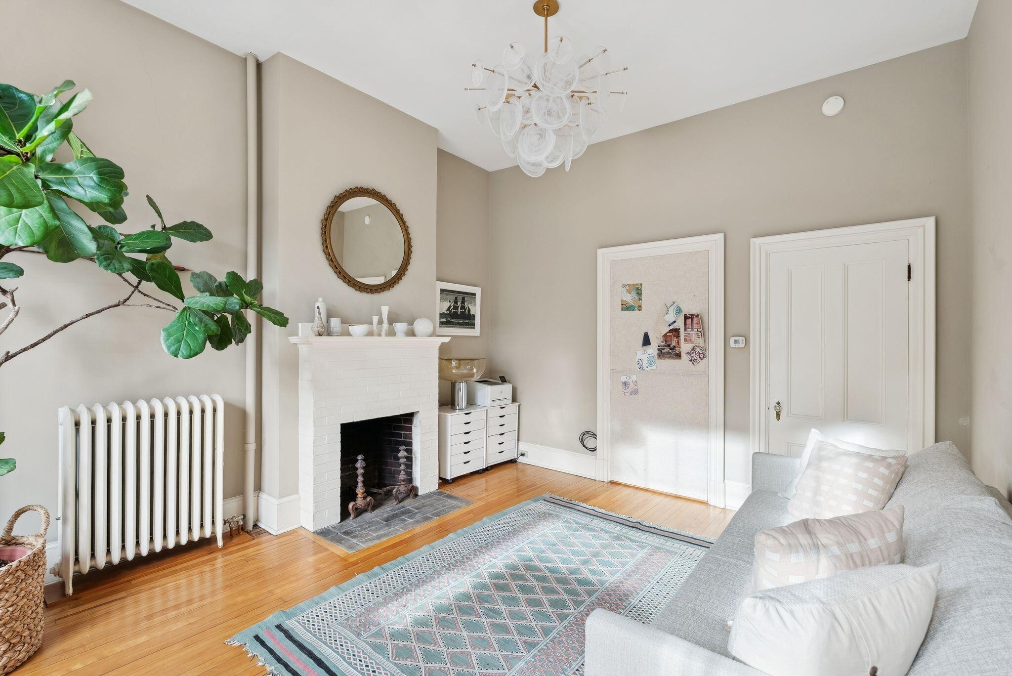 Portland, Maine, 04102, United States, 4 Bedrooms Bedrooms, ,3 BathroomsBathrooms,Residential,Active,1965802