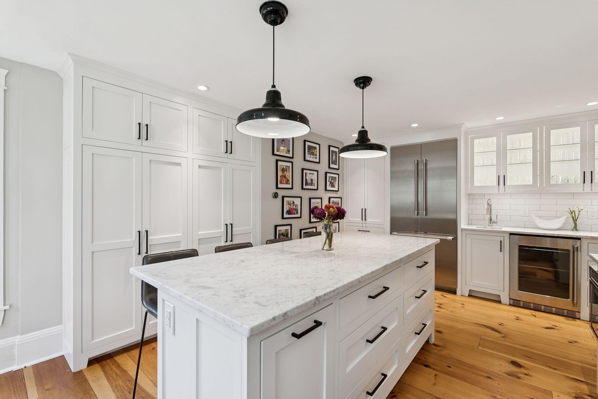 Falmouth, Maine, 04105, United States, 5 Bedrooms Bedrooms, ,4 BathroomsBathrooms,Residential,Active,1961947