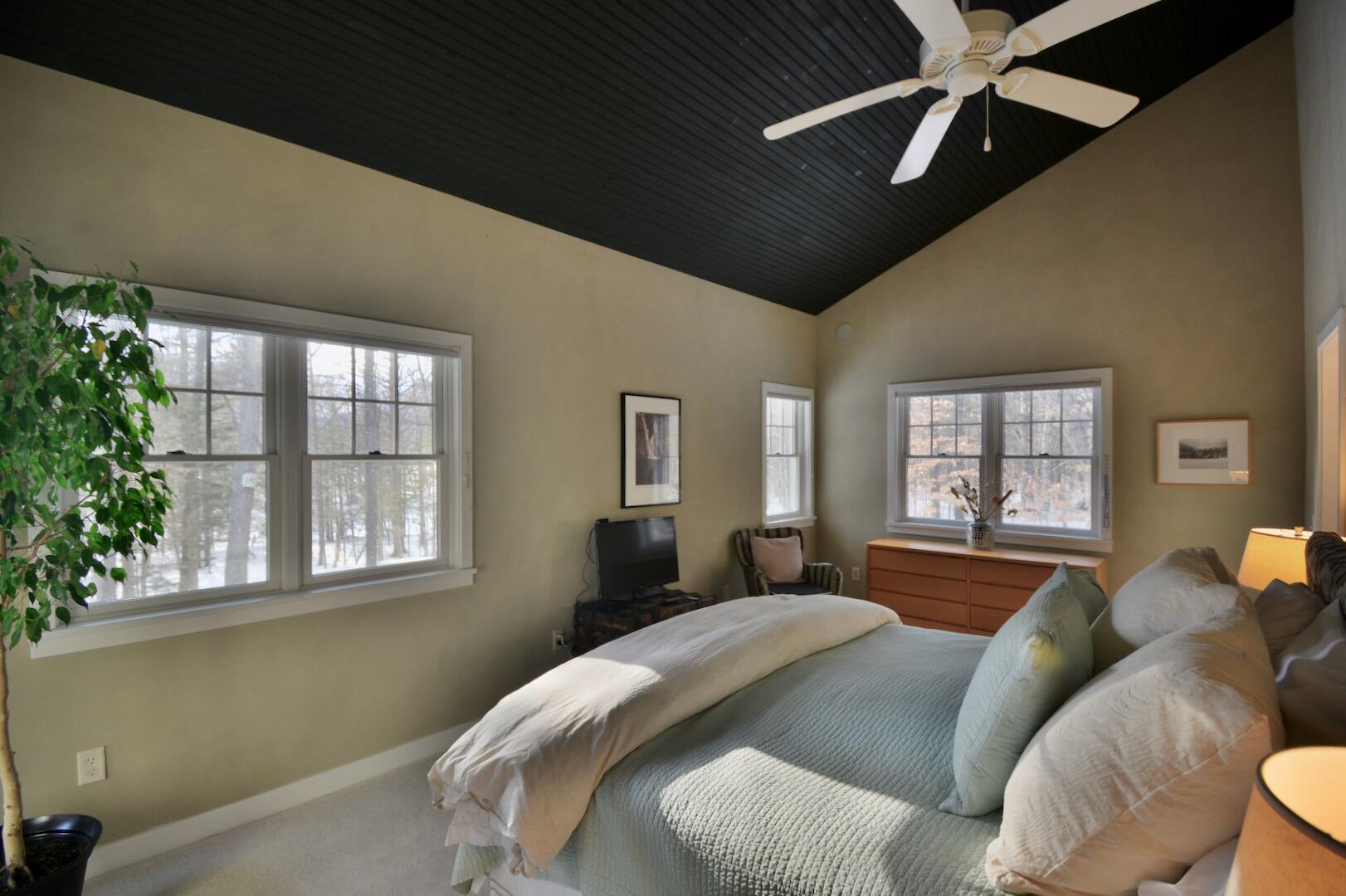 New Portland, Maine, 04961, United States, 3 Bedrooms Bedrooms, ,3 BathroomsBathrooms,Residential,Active,1953680