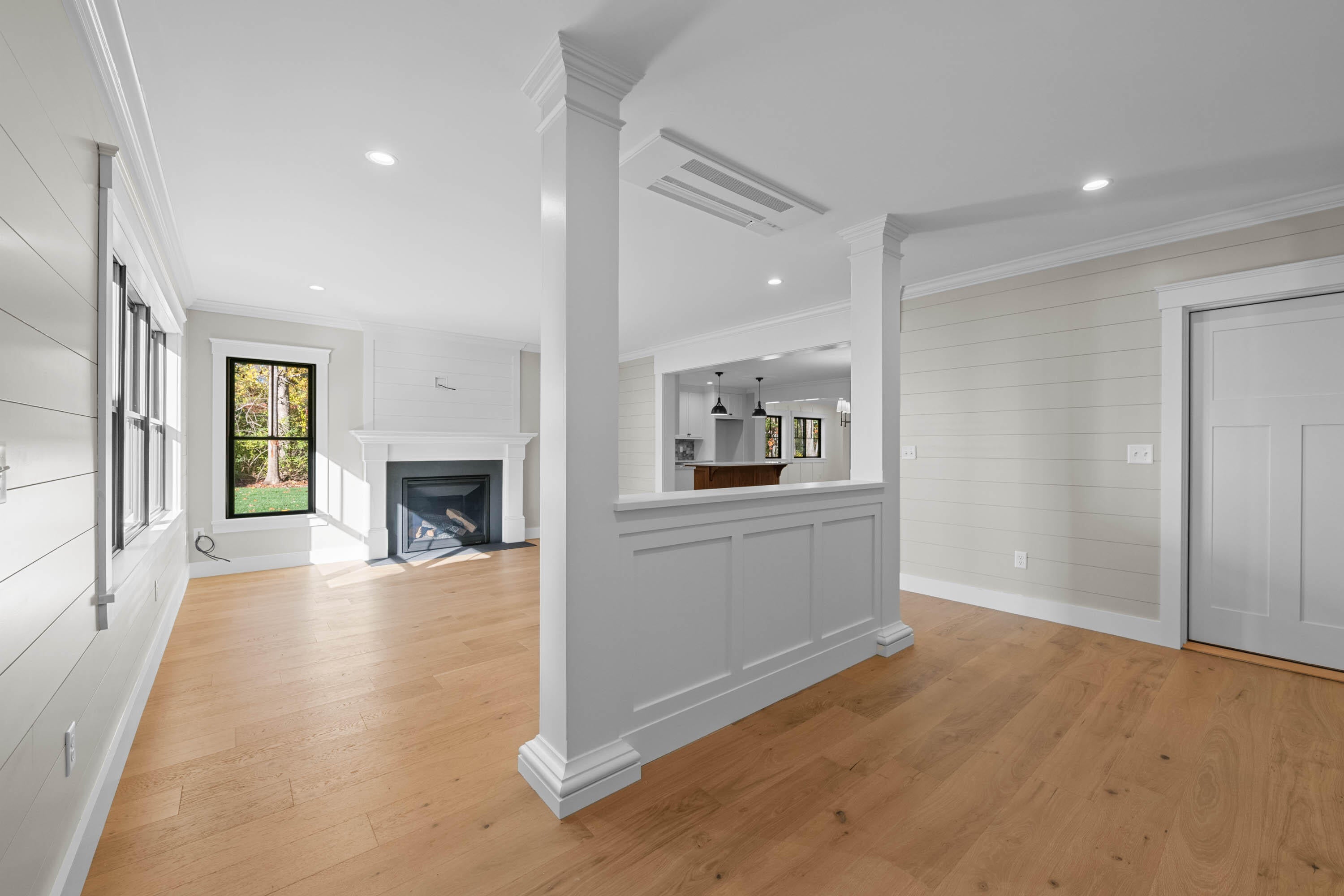 Kennebunkport, Maine, 04046, United States, 4 Bedrooms Bedrooms, ,4 BathroomsBathrooms,Residential,Active,1968434