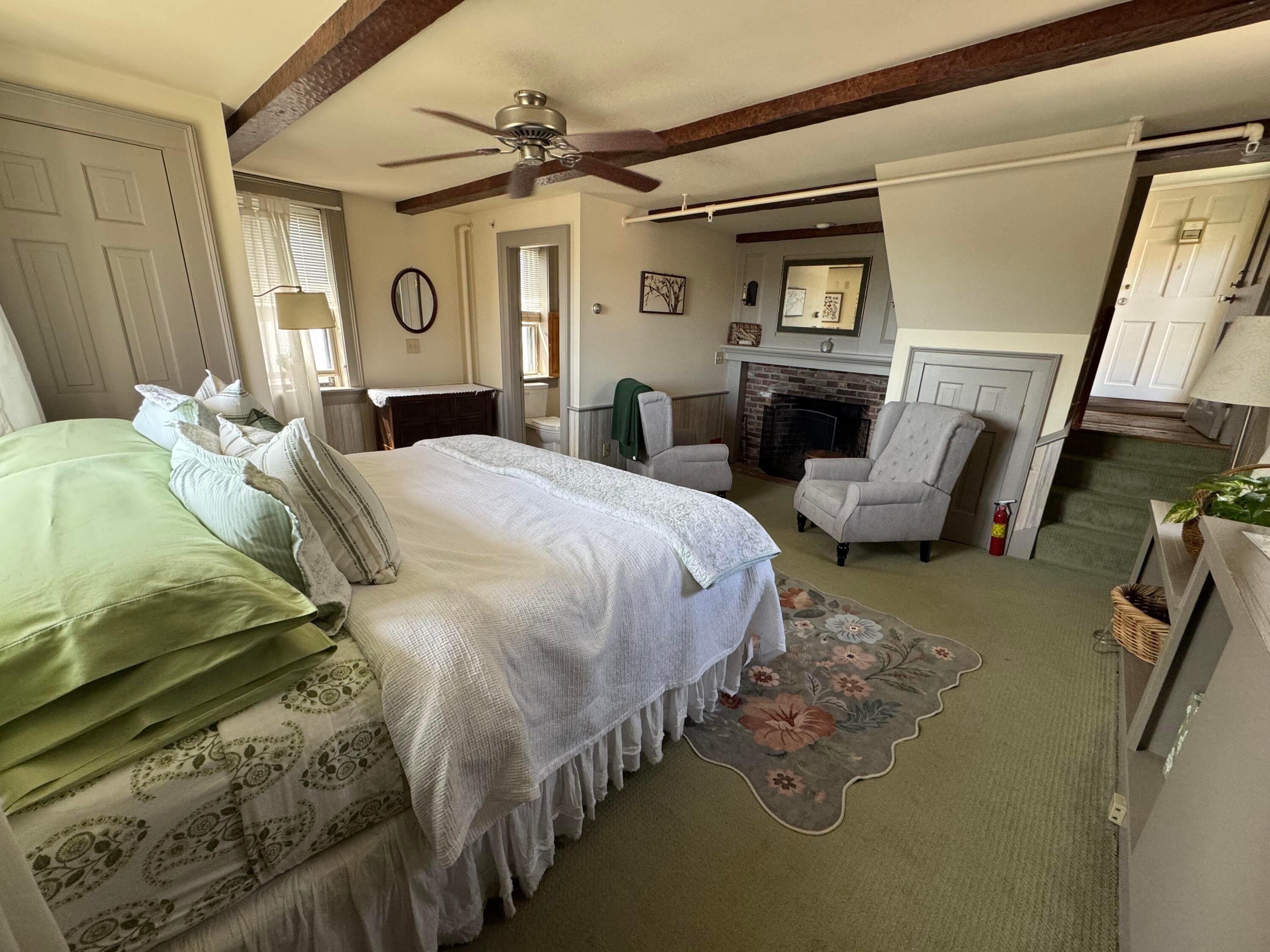 Bath, Maine, 04530, United States, 9 Bedrooms Bedrooms, ,9 BathroomsBathrooms,Residential,Active,1986901