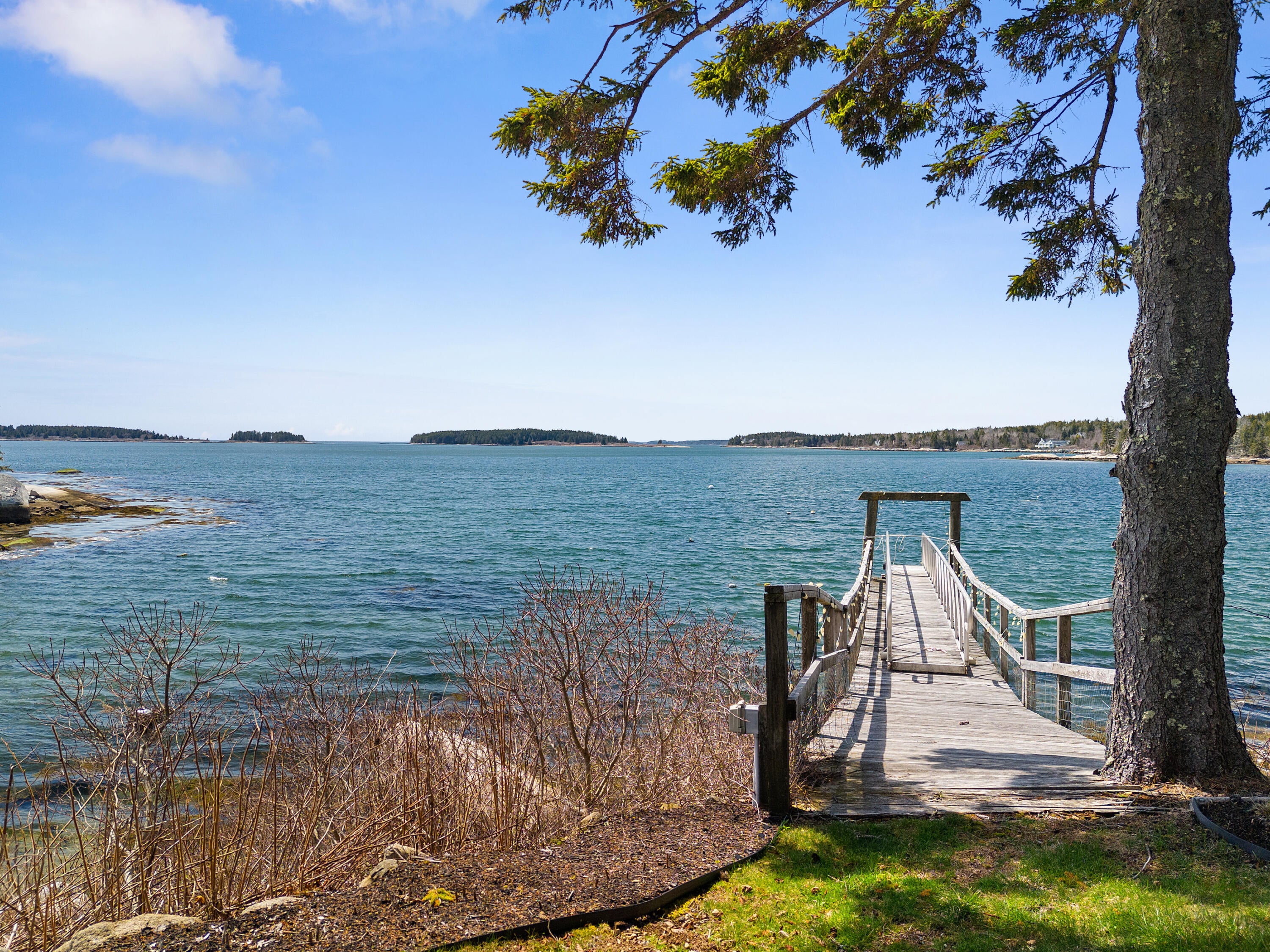 South Thomaston, Maine, 04858, United States, 3 Bedrooms Bedrooms, ,4 BathroomsBathrooms,Residential,Active,1954367