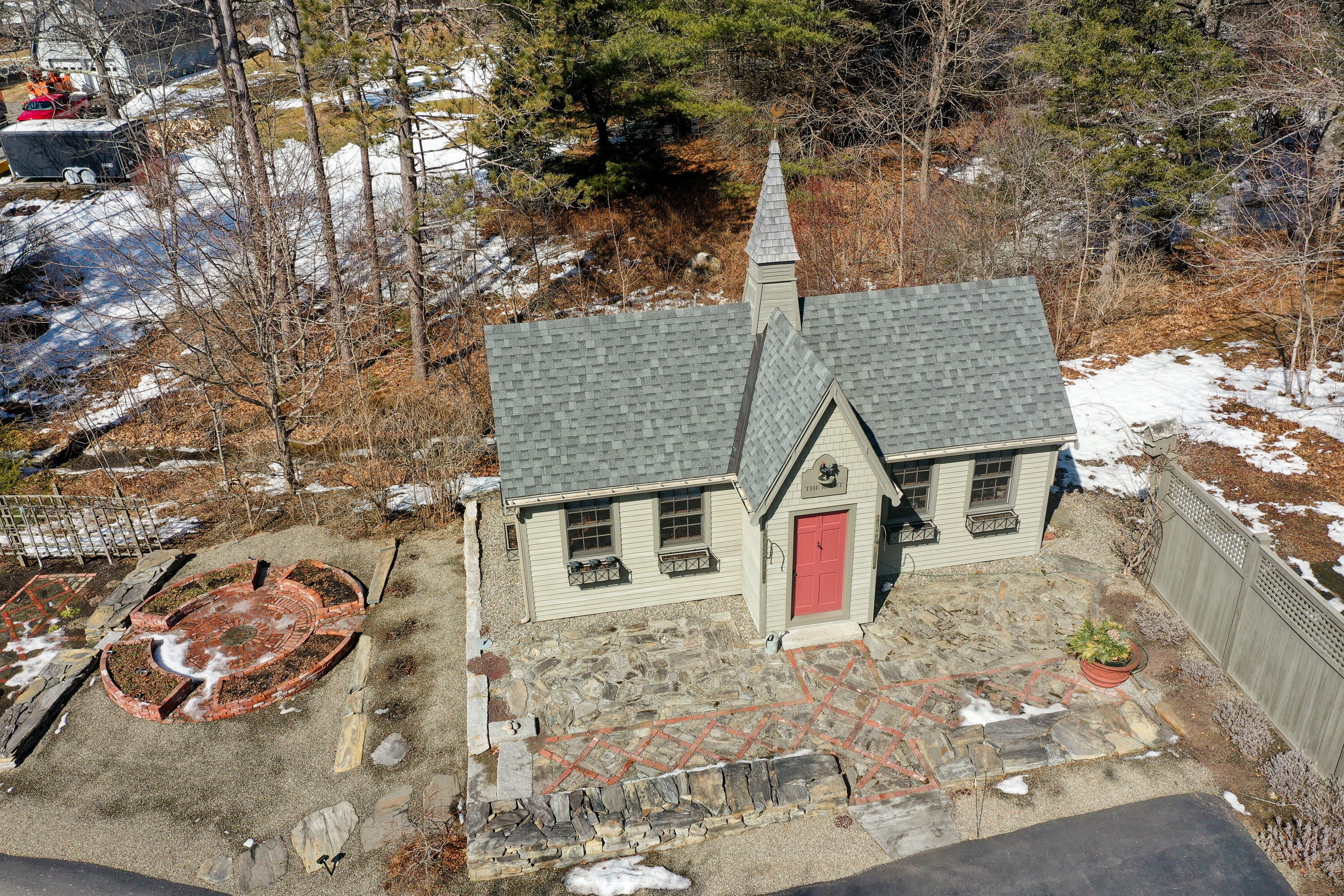 Belfast, Maine, 04915, United States, ,2 BathroomsBathrooms,Residential,Active,1762819