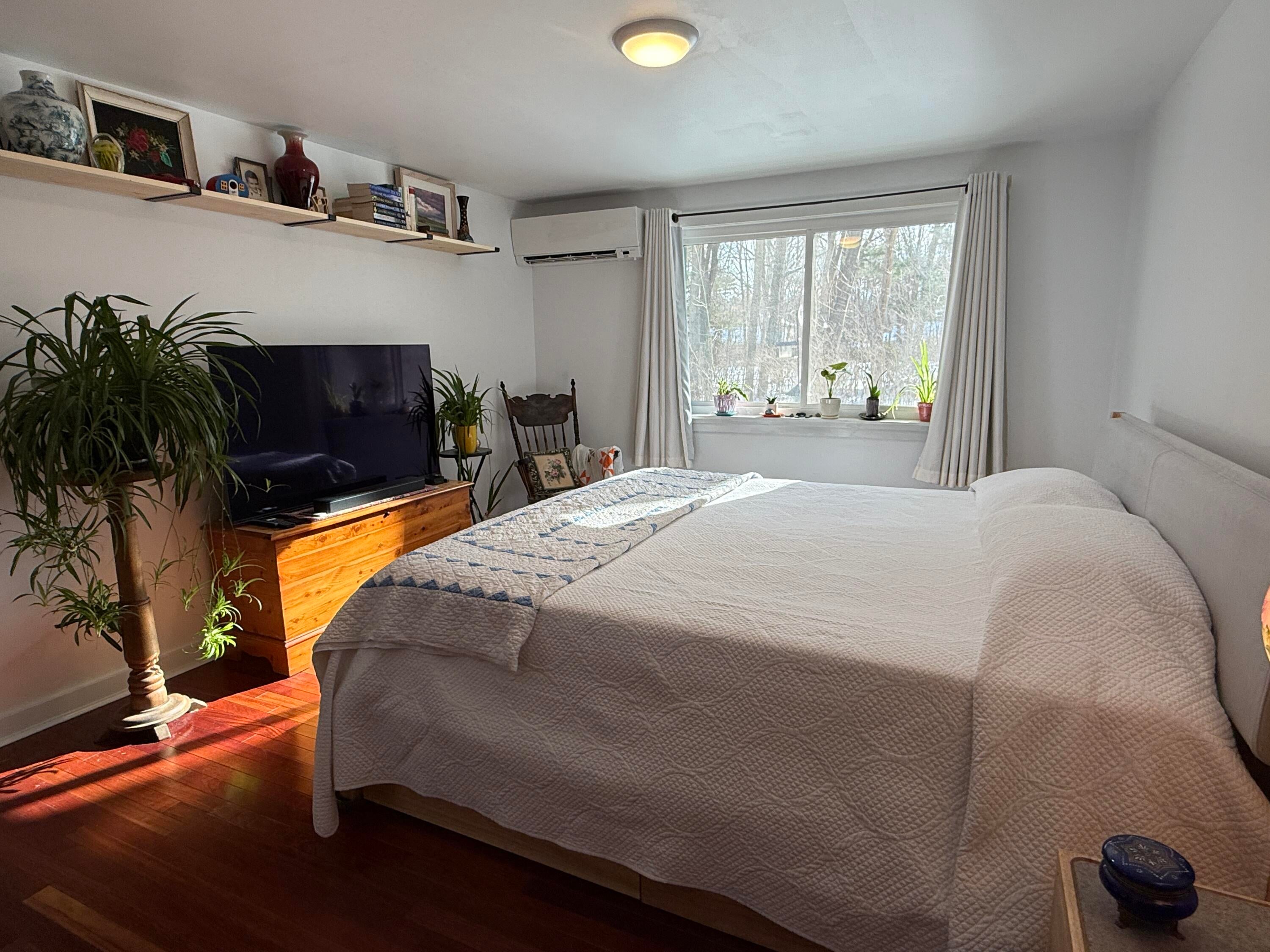 Ogunquit, Maine, 03907, United States, 6 Bedrooms Bedrooms, ,6 BathroomsBathrooms,Residential,Active,2012671