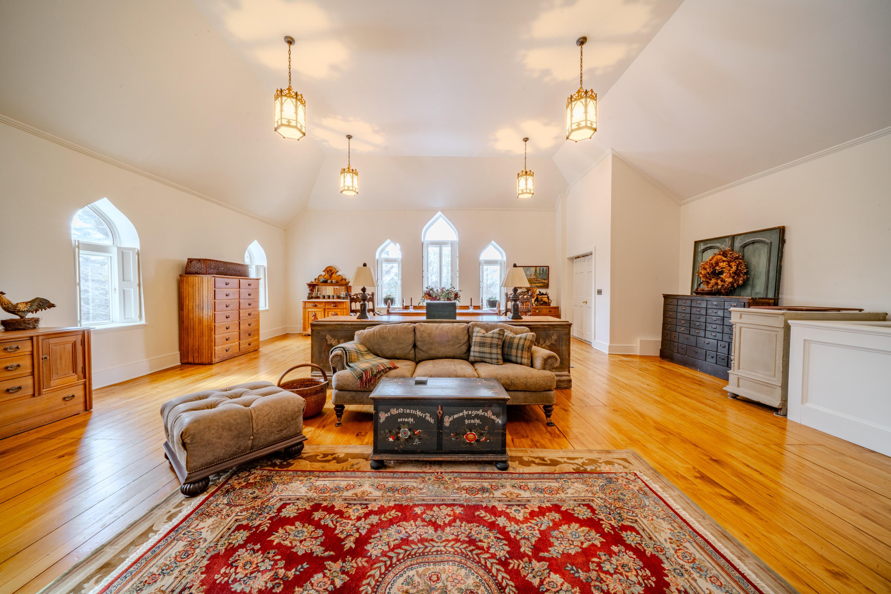 Belfast, Maine, 04915, United States, ,2 BathroomsBathrooms,Residential,Active,1762819
