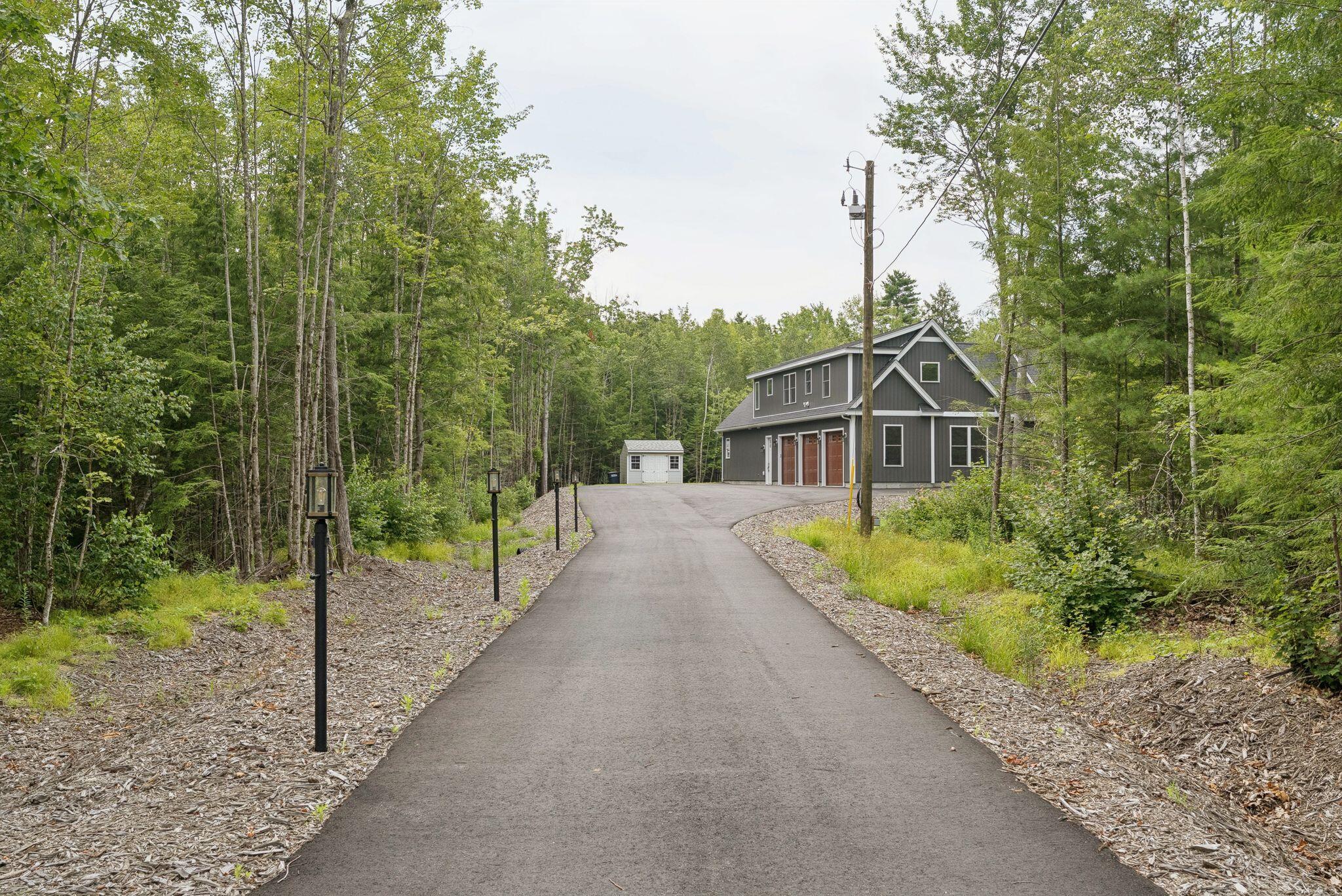Buxton, Maine, 04093, United States, 4 Bedrooms Bedrooms, ,4 BathroomsBathrooms,Residential,Active,1909608