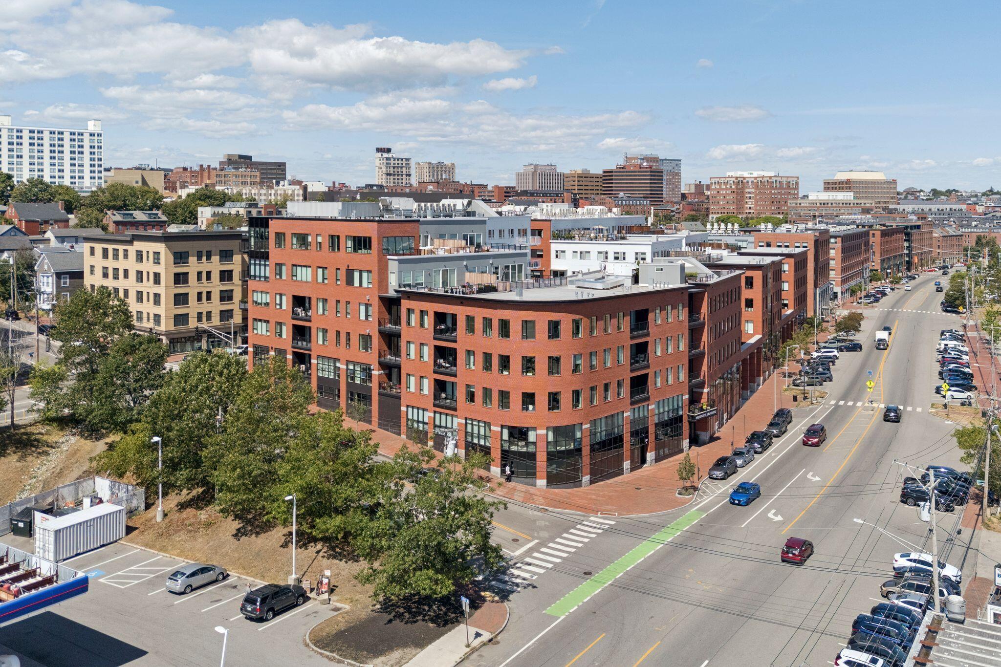 Portland, Maine, 04101, United States, 2 Bedrooms Bedrooms, ,2 BathroomsBathrooms,Residential,Active,1929690