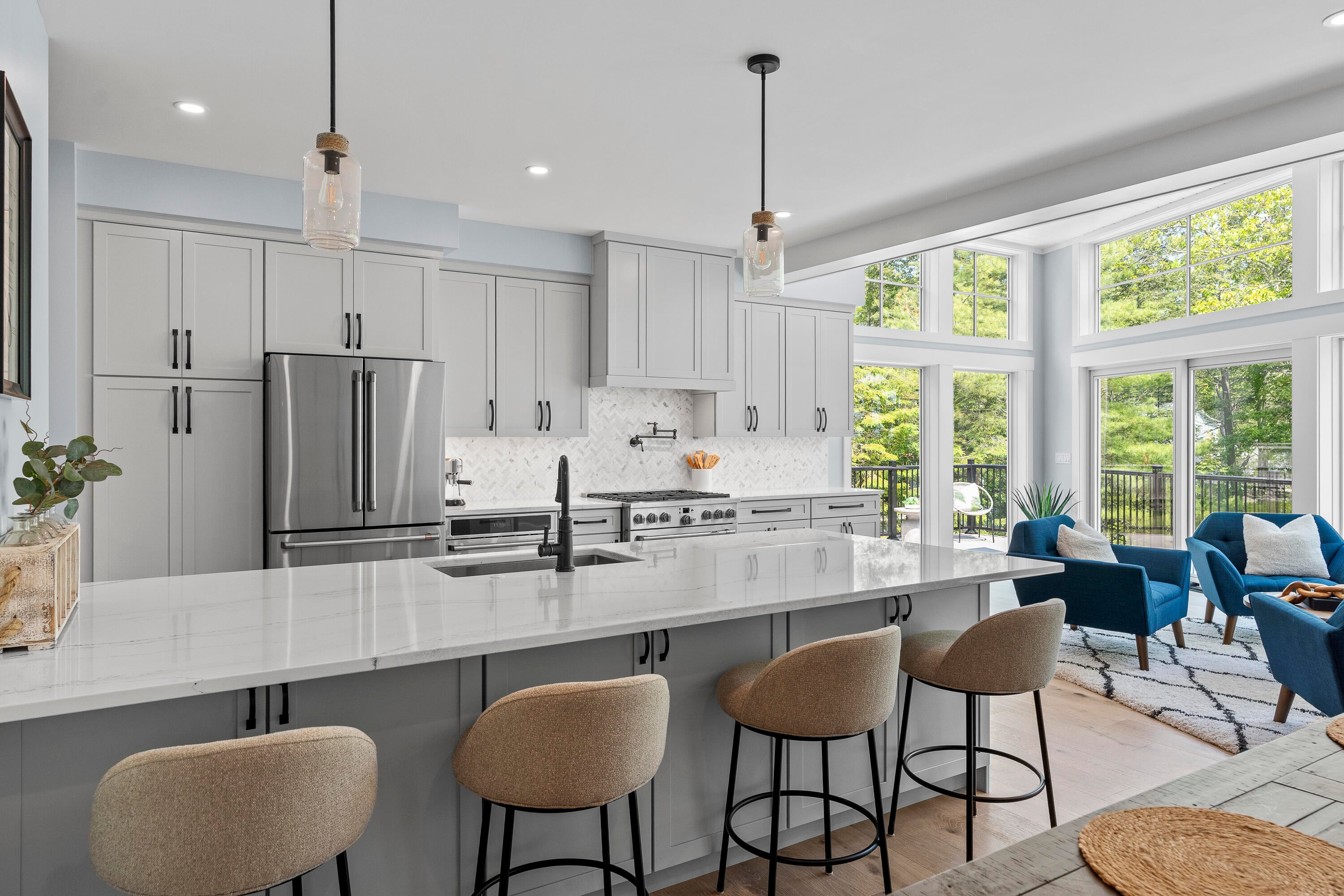 Falmouth, Maine, 04105, United States, 5 Bedrooms Bedrooms, ,6 BathroomsBathrooms,Residential,Active,1853629