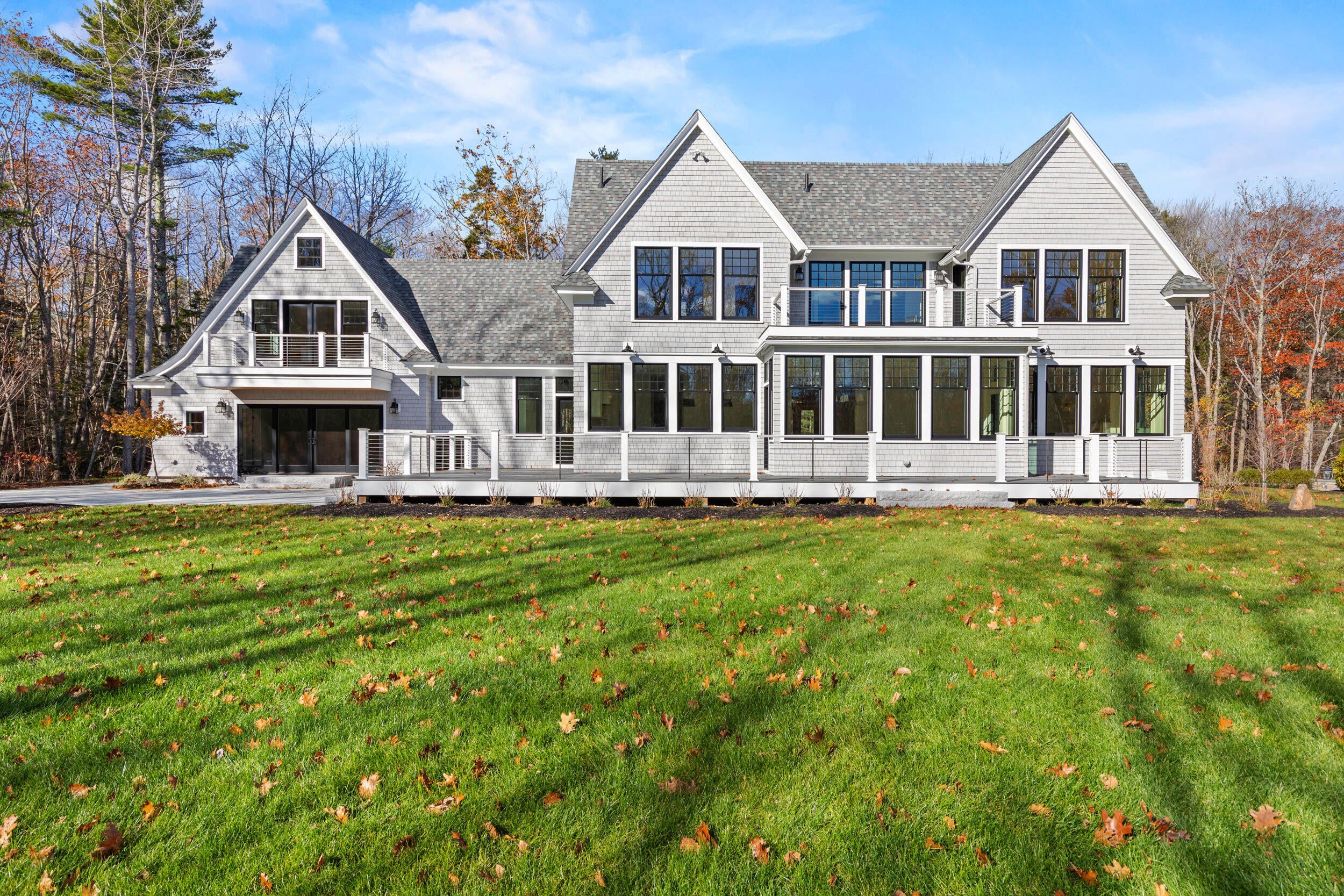 Kennebunkport, Maine, 04046, United States, 5 Bedrooms Bedrooms, ,7 BathroomsBathrooms,Residential,Active,1971002
