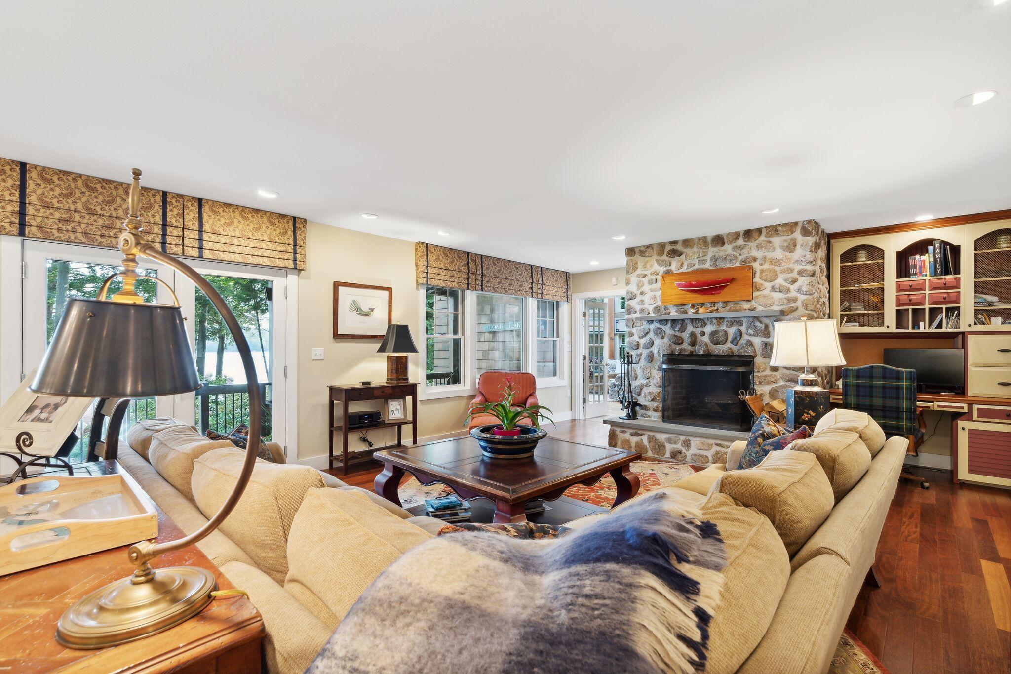 Naples, Maine, 04055, United States, 9 Bedrooms Bedrooms, ,8 BathroomsBathrooms,Residential,Active,1905064