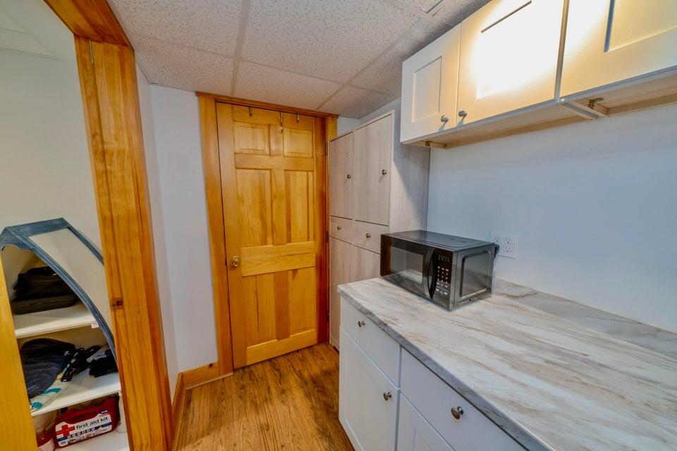 Belfast, Maine, 04915, United States, 4 Bedrooms Bedrooms, ,4 BathroomsBathrooms,Residential,Active,1876879