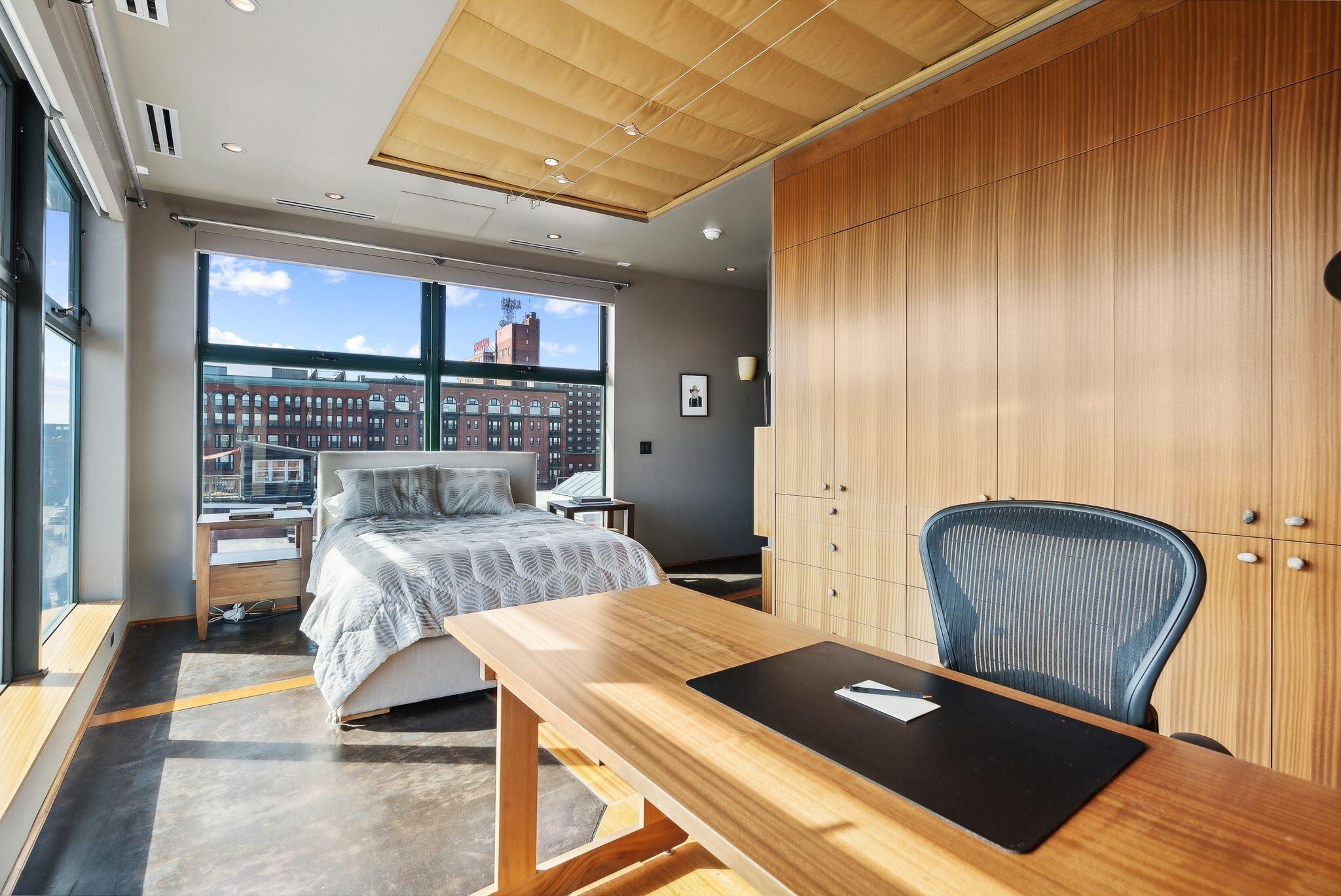 Portland, Maine, 04101, United States, 2 Bedrooms Bedrooms, ,3 BathroomsBathrooms,Residential,Active,1839414