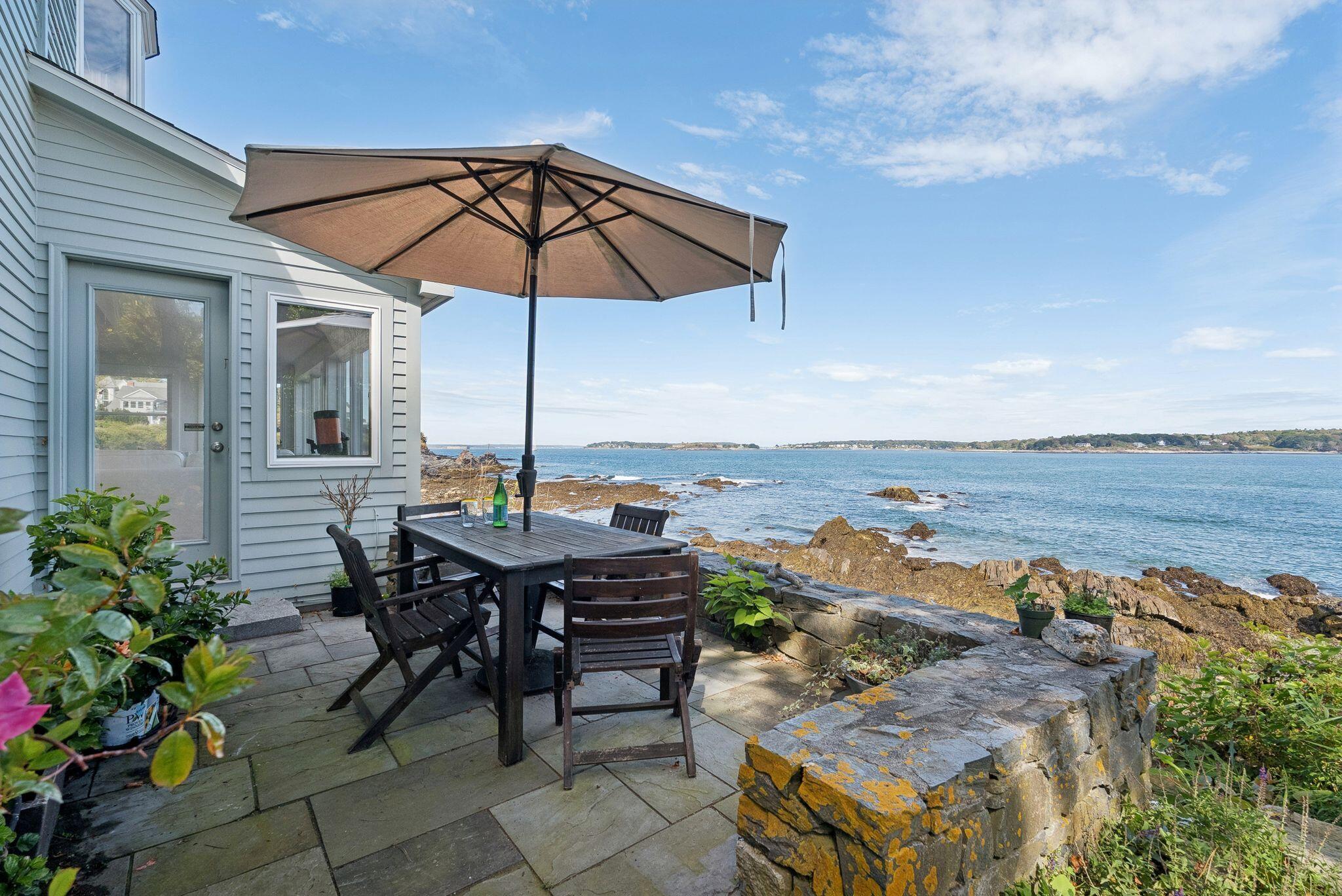 South Portland, Maine, 04106, United States, 2 Bedrooms Bedrooms, ,2 BathroomsBathrooms,Residential,Active,2013638