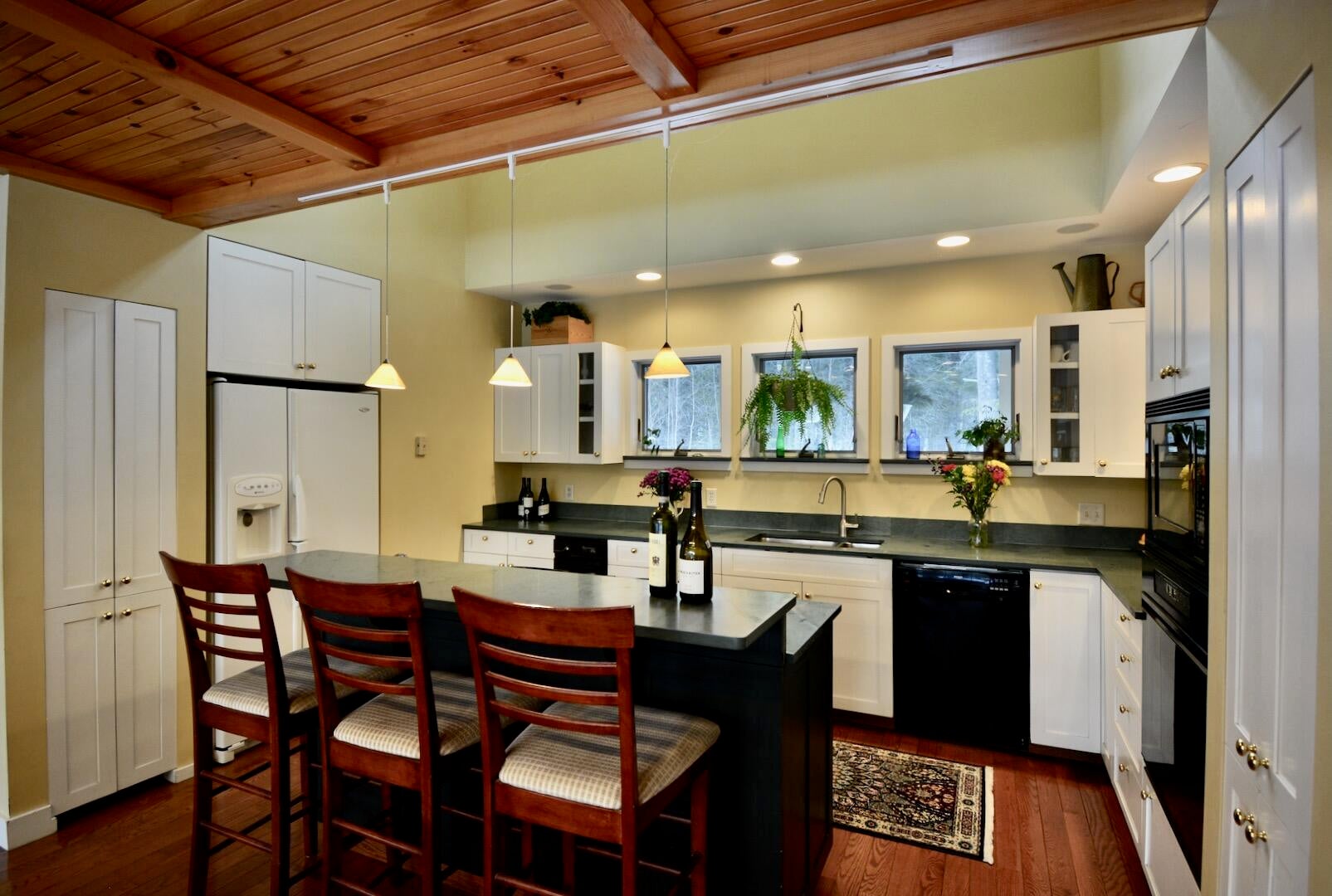 New Portland, Maine, 04961, United States, 3 Bedrooms Bedrooms, ,3 BathroomsBathrooms,Residential,Active,2009865