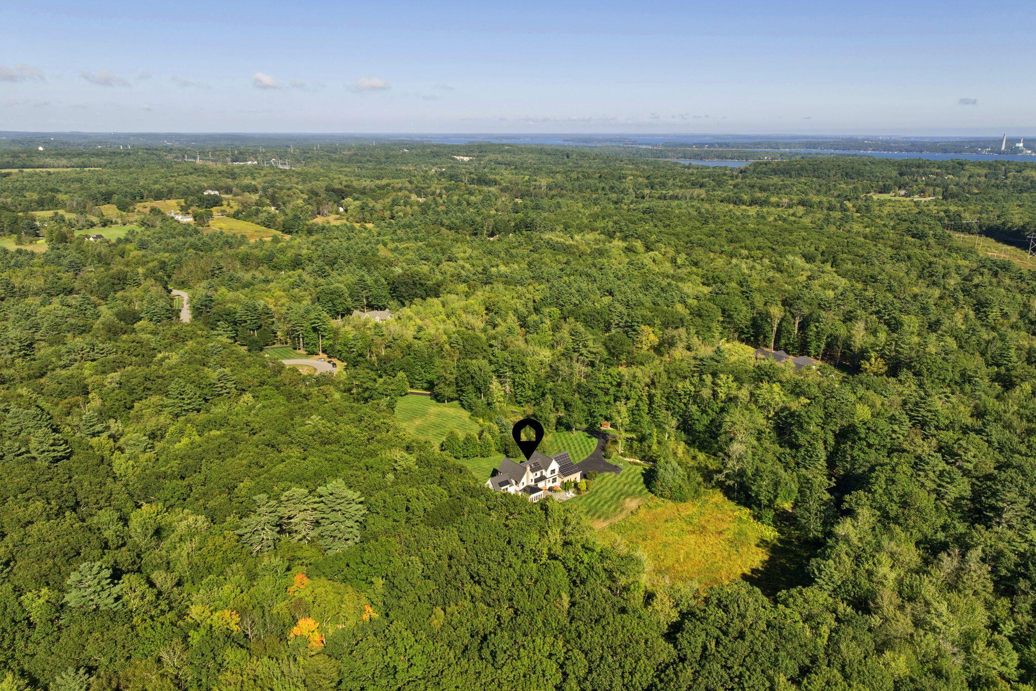 Cumberland, Maine, 04021, United States, 5 Bedrooms Bedrooms, ,4 BathroomsBathrooms,Residential,Active,1941141