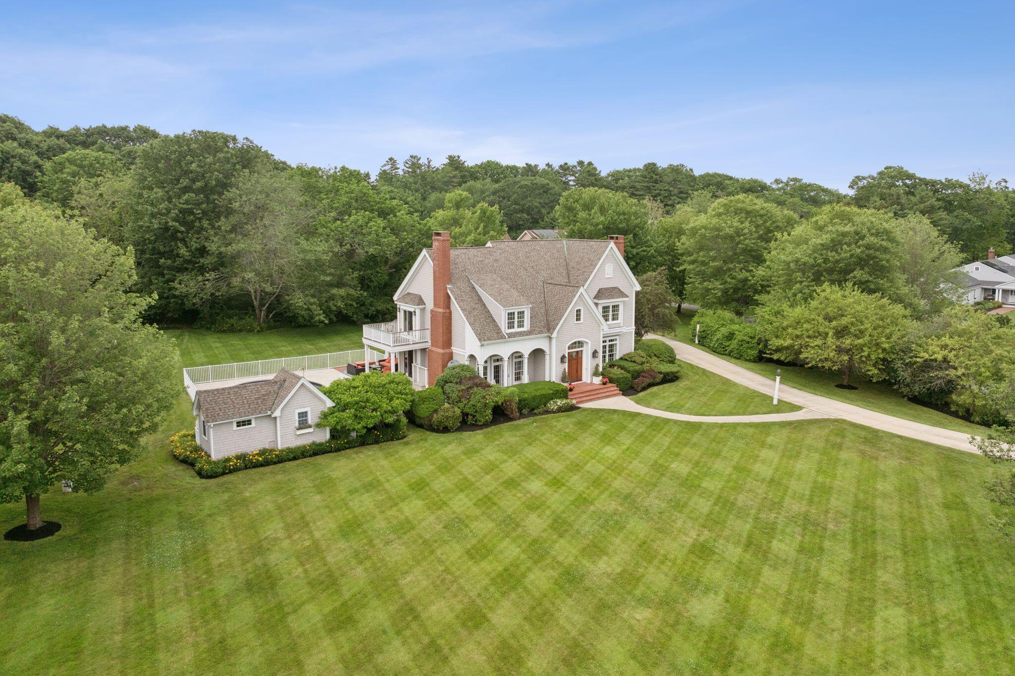 Cumberland, Maine, 04110, United States, 4 Bedrooms Bedrooms, ,5 BathroomsBathrooms,Residential,Active,1886783