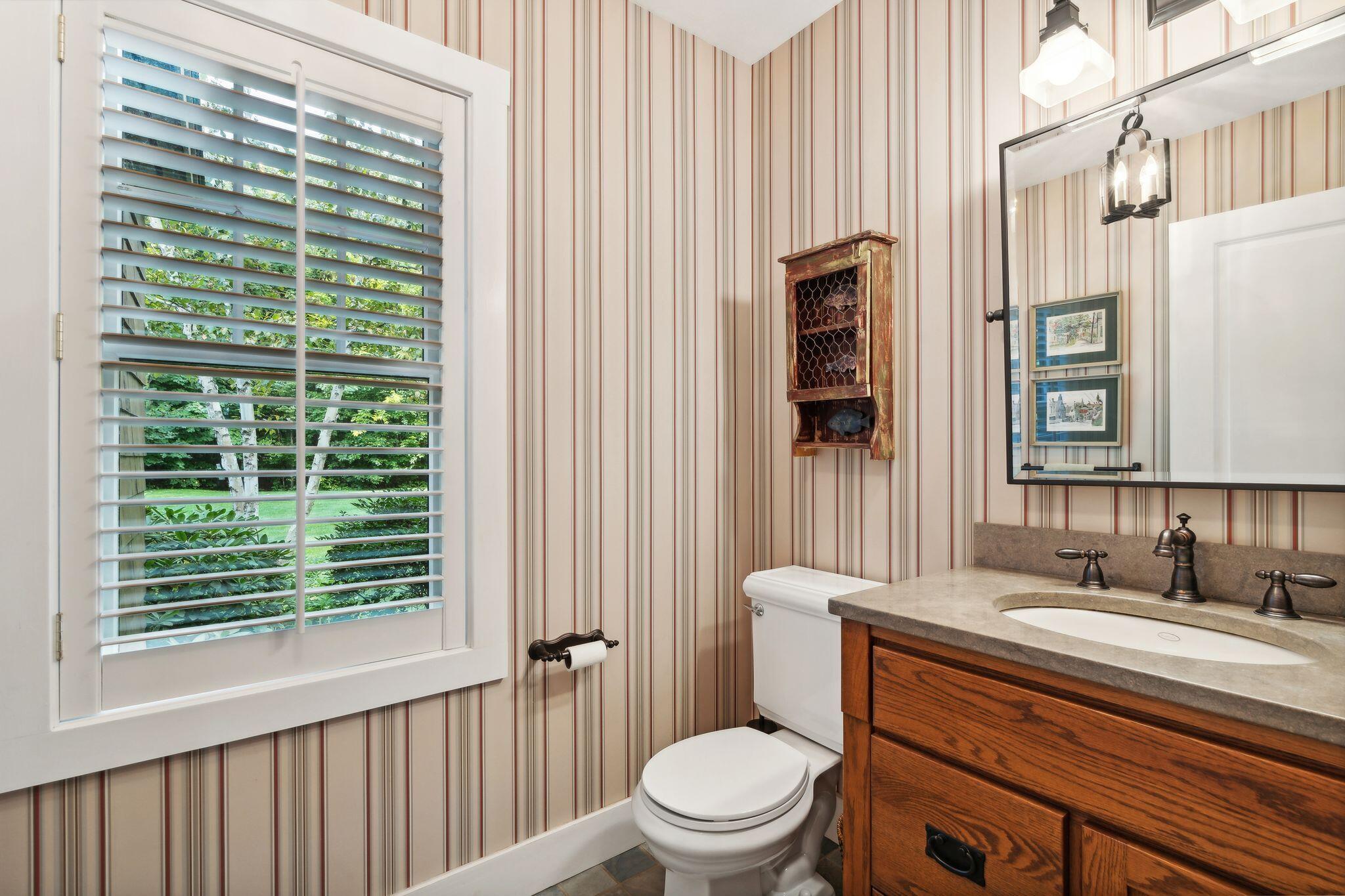 Naples, Maine, 04055, United States, 9 Bedrooms Bedrooms, ,8 BathroomsBathrooms,Residential,Active,1905064