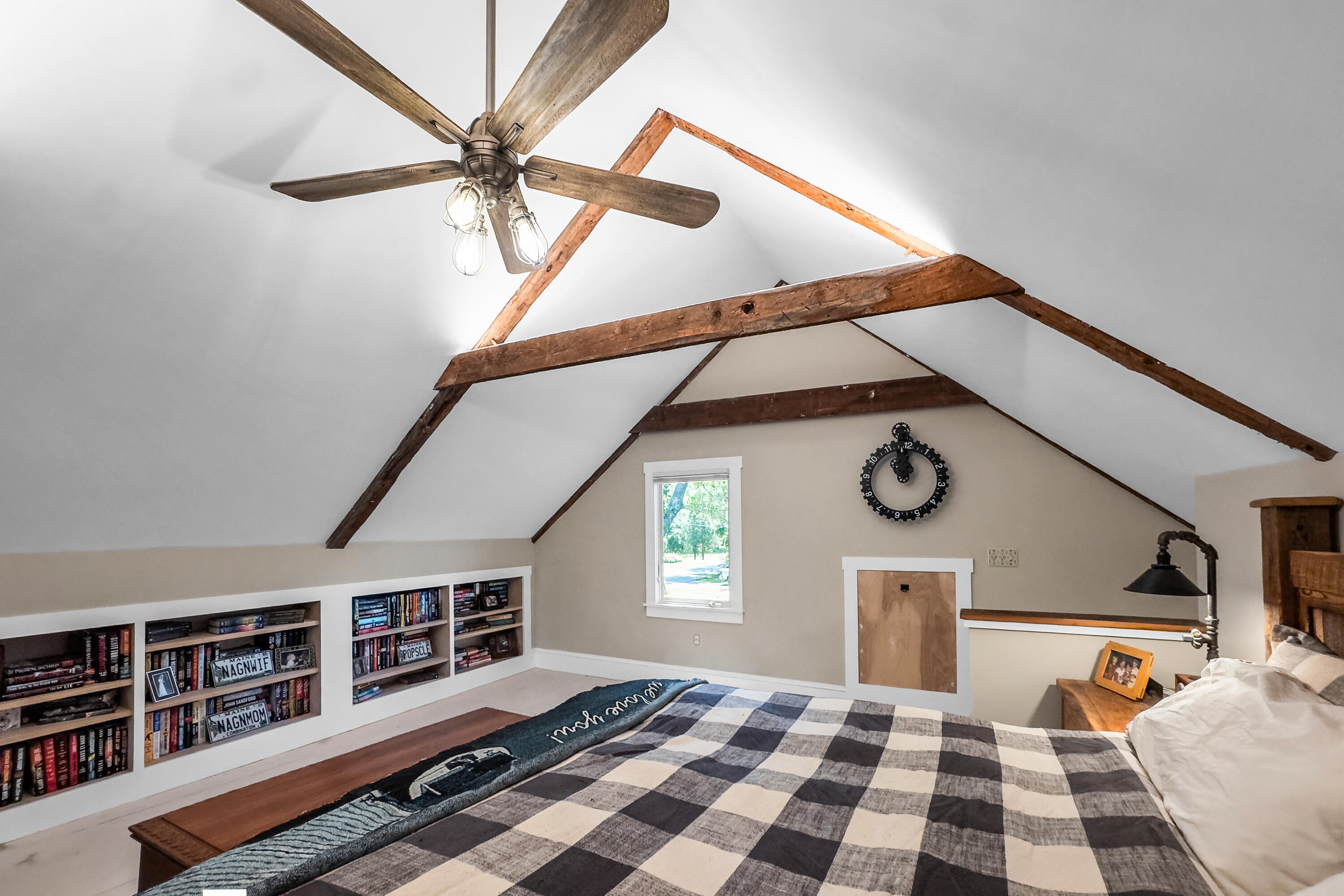 Waldoboro, Maine, 04572, United States, 3 Bedrooms Bedrooms, ,2 BathroomsBathrooms,Residential,Active,1905351