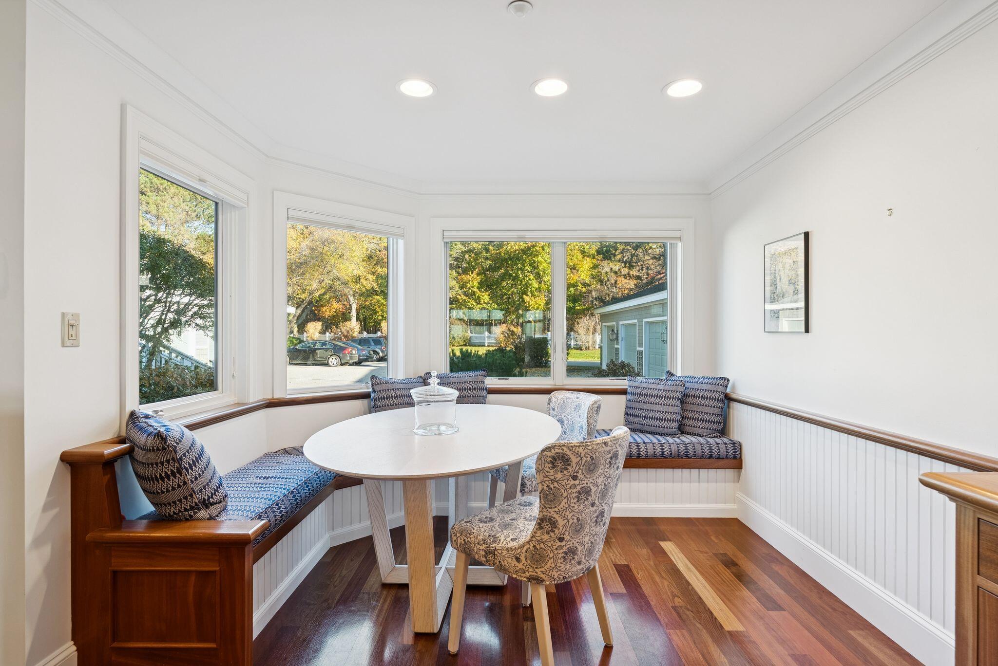 Scarborough, Maine, 04074, United States, 2 Bedrooms Bedrooms, ,3 BathroomsBathrooms,Residential,Active,1972151