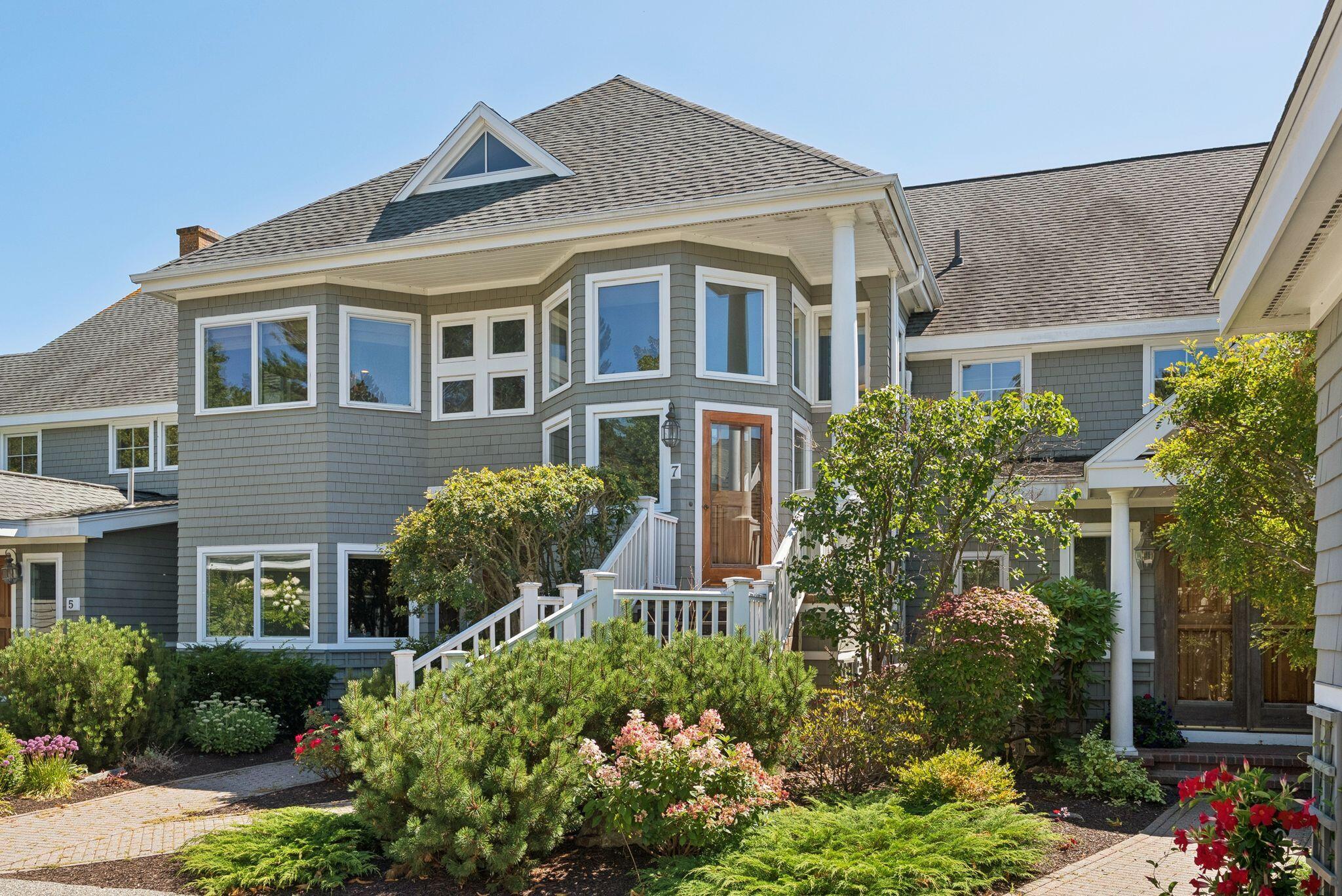 Scarborough, Maine, 04074, United States, 2 Bedrooms Bedrooms, ,3 BathroomsBathrooms,Residential,Active,2015437