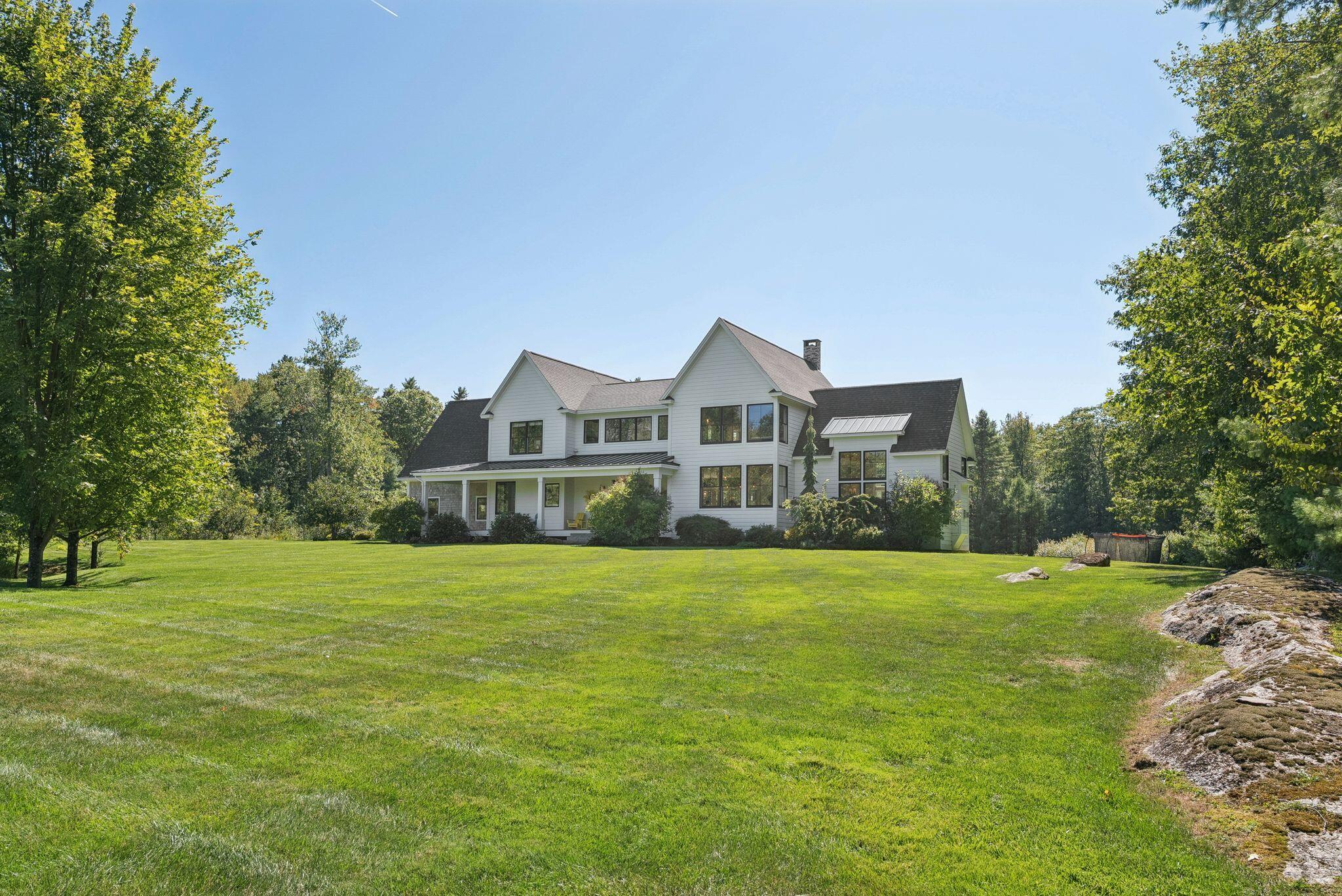 Cumberland, Maine, 04021, United States, 5 Bedrooms Bedrooms, ,4 BathroomsBathrooms,Residential,Active,1941141