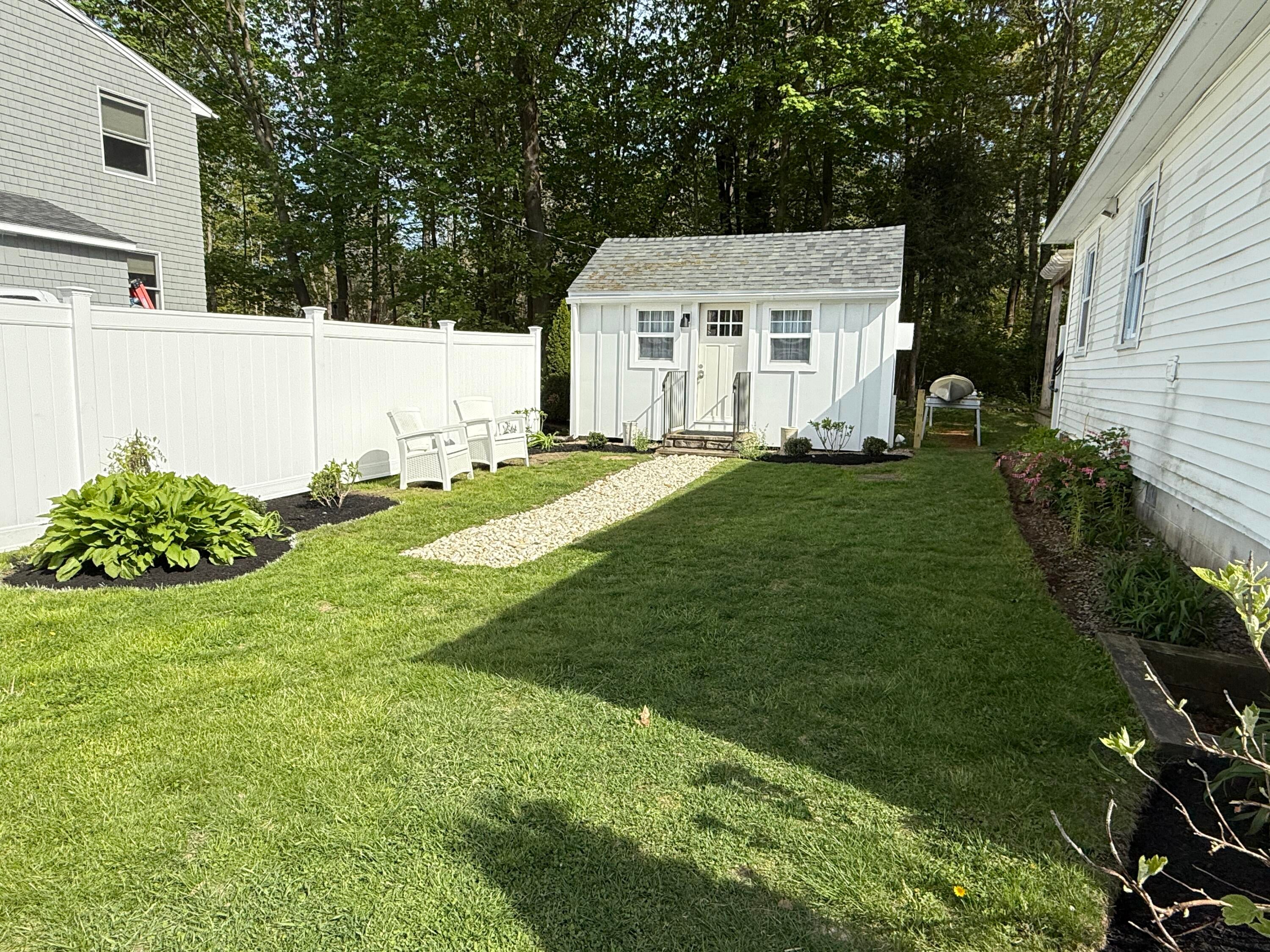 Ogunquit, Maine, 03907, United States, 6 Bedrooms Bedrooms, ,6 BathroomsBathrooms,Residential,Active,2012671