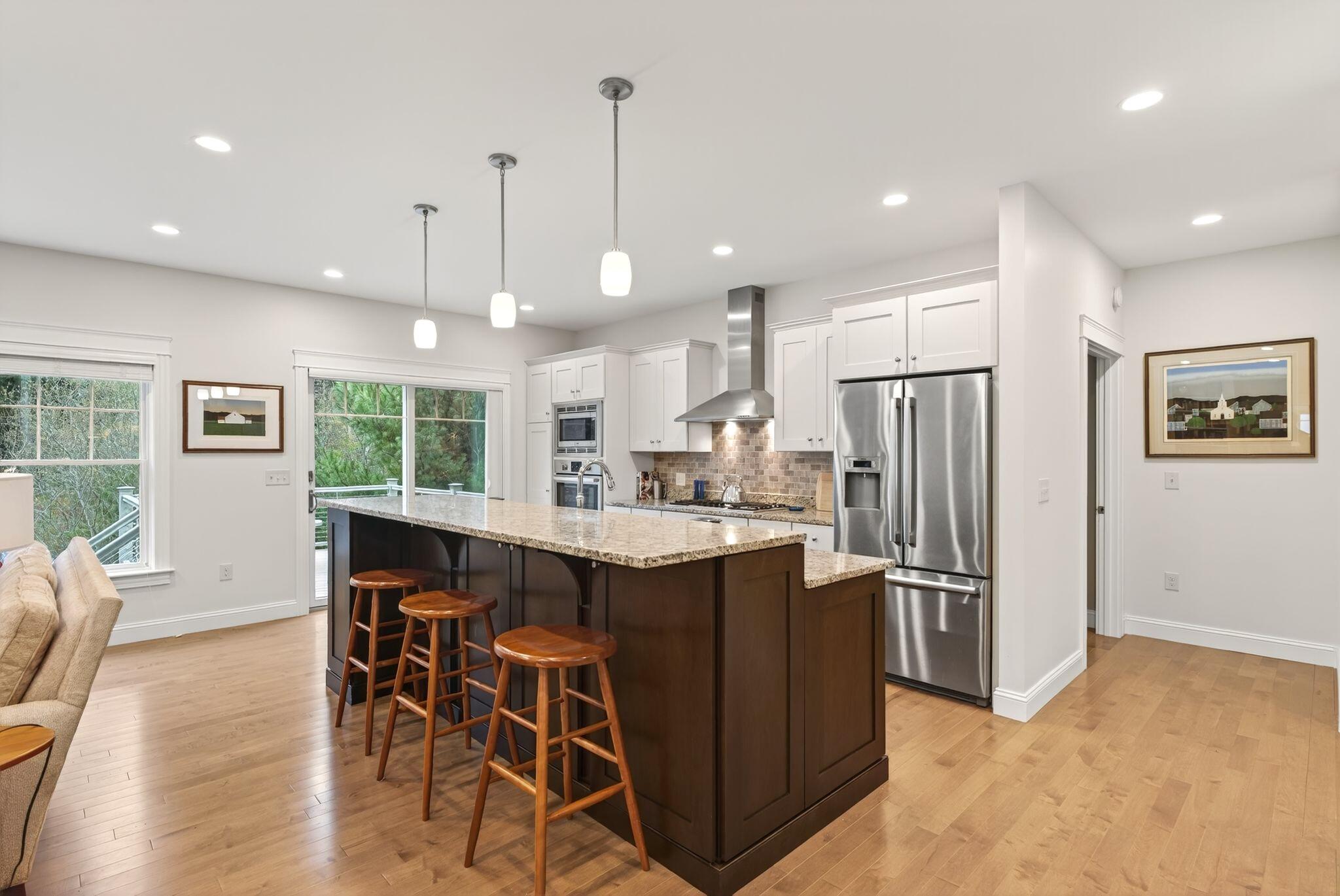 Falmouth, Maine, 04105, United States, 3 Bedrooms Bedrooms, ,4 BathroomsBathrooms,Residential,Active,1998574