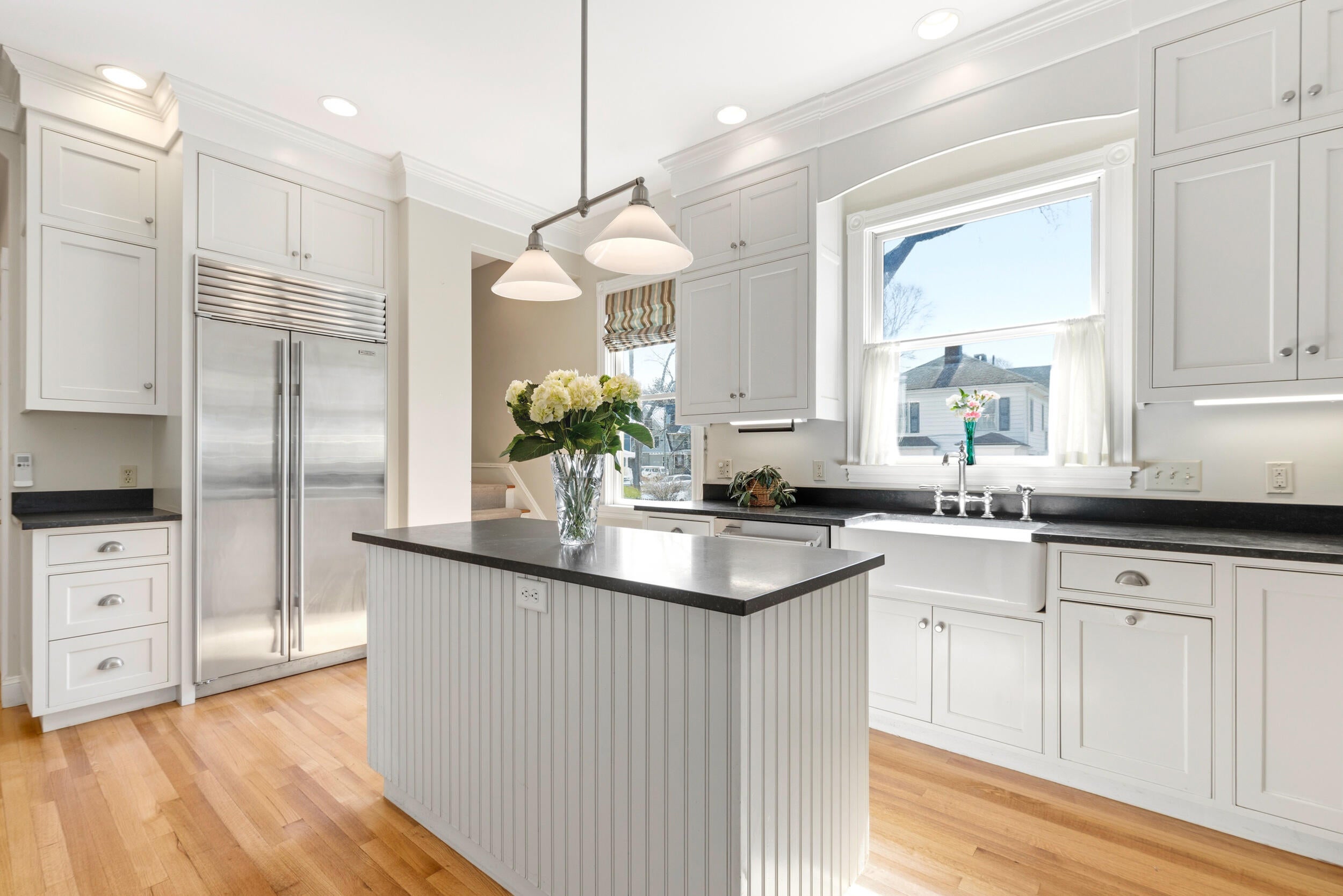 Portland, Maine, 04103, United States, 4 Bedrooms Bedrooms, ,3 BathroomsBathrooms,Residential,Active,2040217