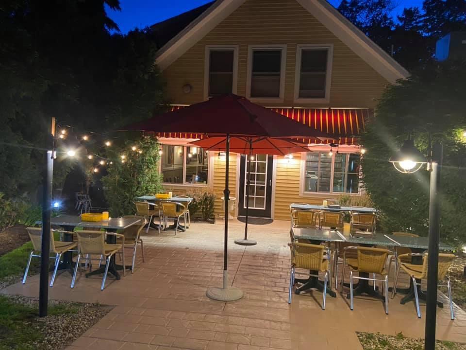 Ogunquit, Maine, 03907, United States, 2 Bedrooms Bedrooms, ,4 BathroomsBathrooms,Residential,Active,2001337