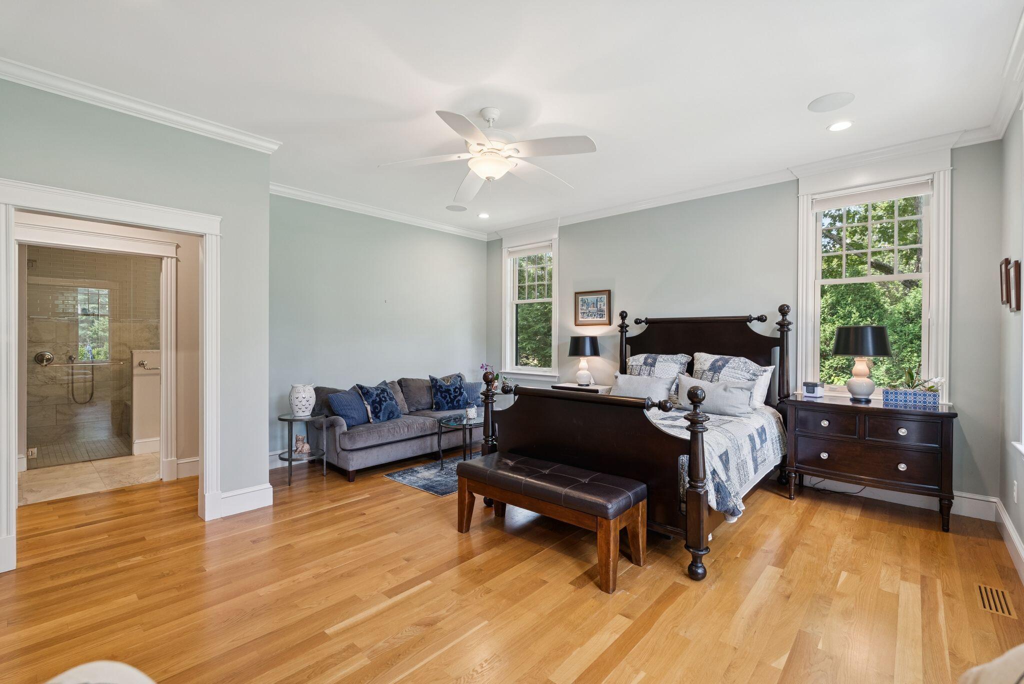 Falmouth, Maine, 04105, United States, 5 Bedrooms Bedrooms, ,6 BathroomsBathrooms,Residential,Active,1952276