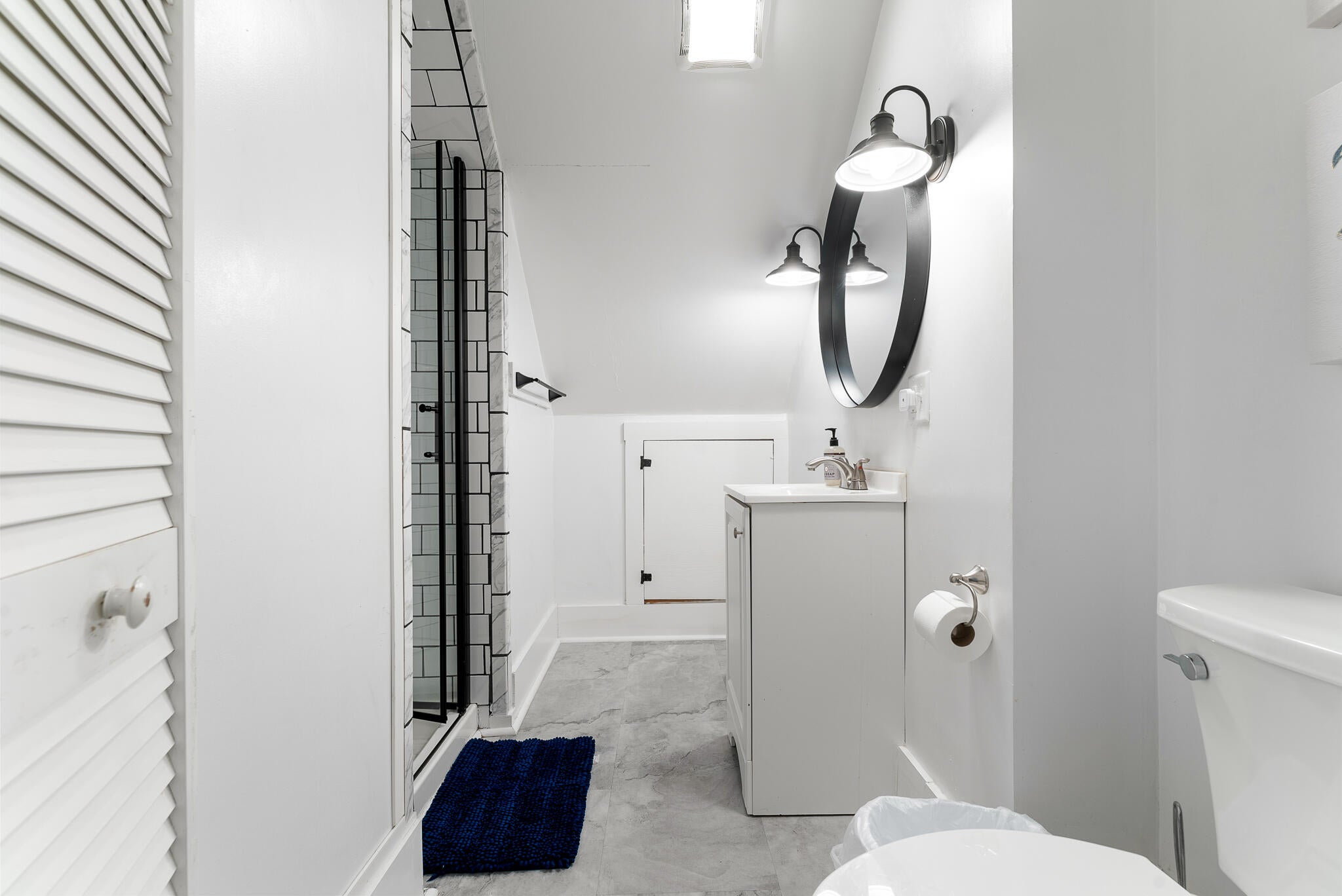 Ogunquit, Maine, 03907, United States, 7 Bedrooms Bedrooms, ,7 BathroomsBathrooms,Residential,Active,1942380