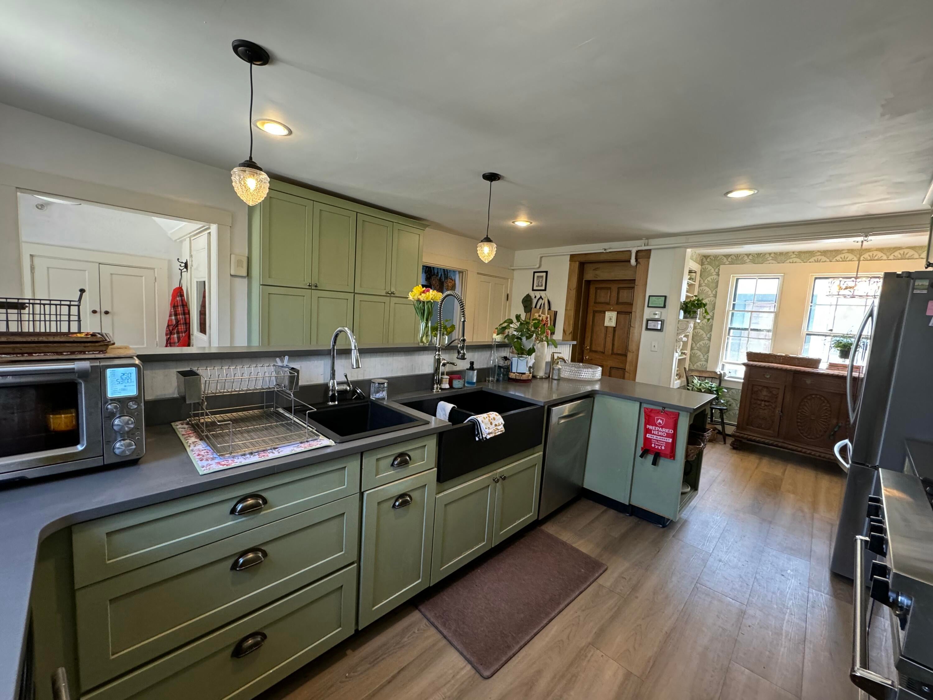 Bath, Maine, 04530, United States, 9 Bedrooms Bedrooms, ,9 BathroomsBathrooms,Residential,Active,1986901