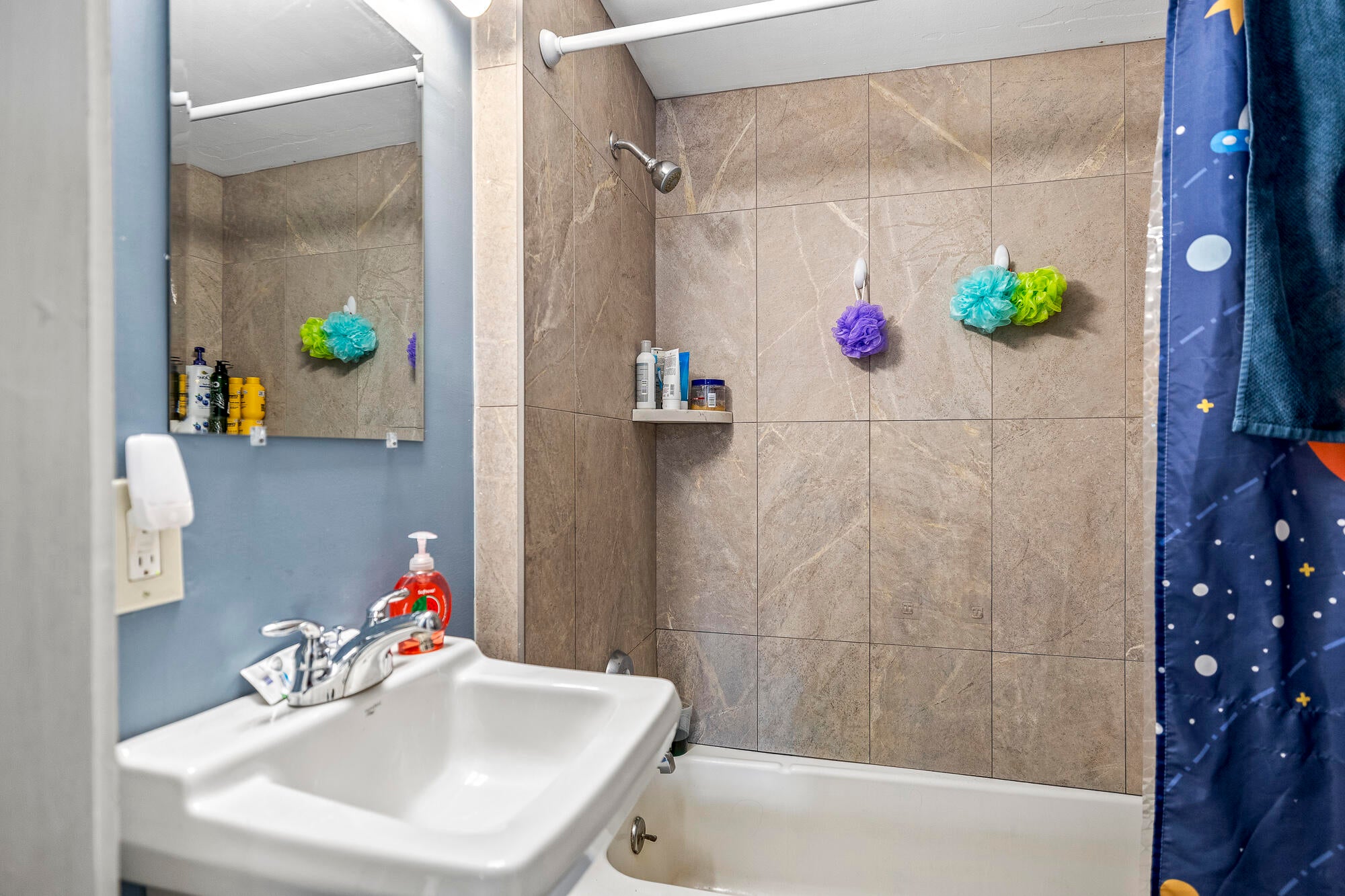 South Berwick, Maine, 03908, United States, ,7 BathroomsBathrooms,Residential,Contingent,1773217