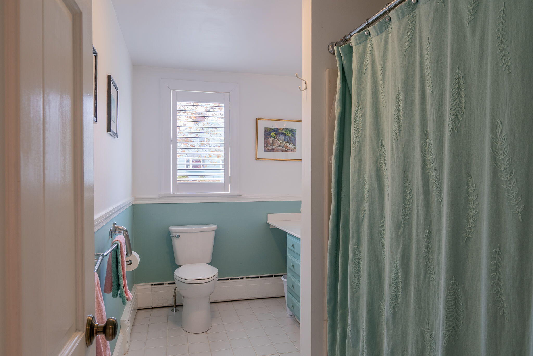 Cumberland, Maine, 04110, United States, 5 Bedrooms Bedrooms, ,3 BathroomsBathrooms,Residential,Active,1989779