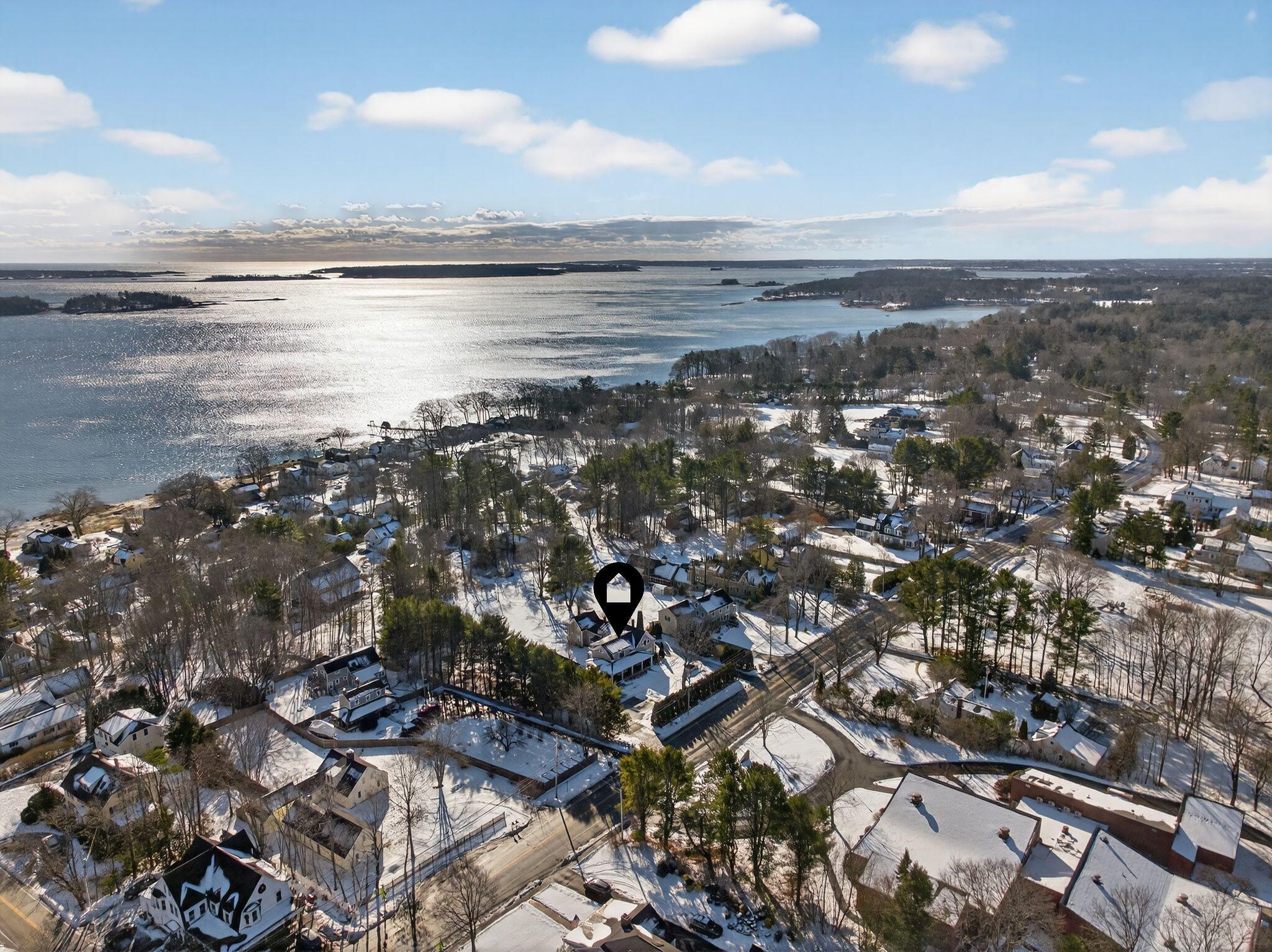 Falmouth, Maine, 04105, United States, 5 Bedrooms Bedrooms, ,4 BathroomsBathrooms,Residential,Active,1961947