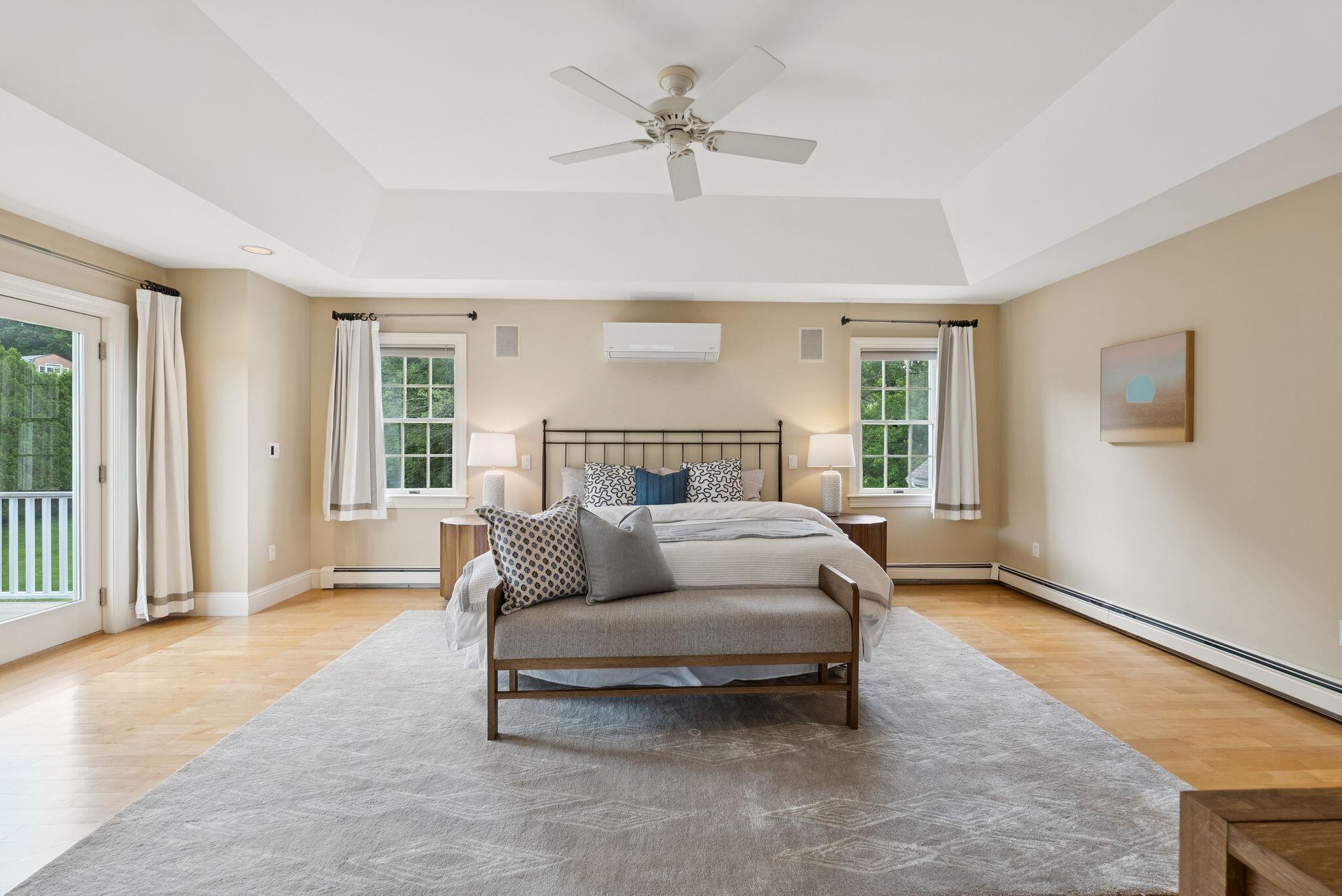 Cumberland, Maine, 04110, United States, 4 Bedrooms Bedrooms, ,5 BathroomsBathrooms,Residential,Active,1886783