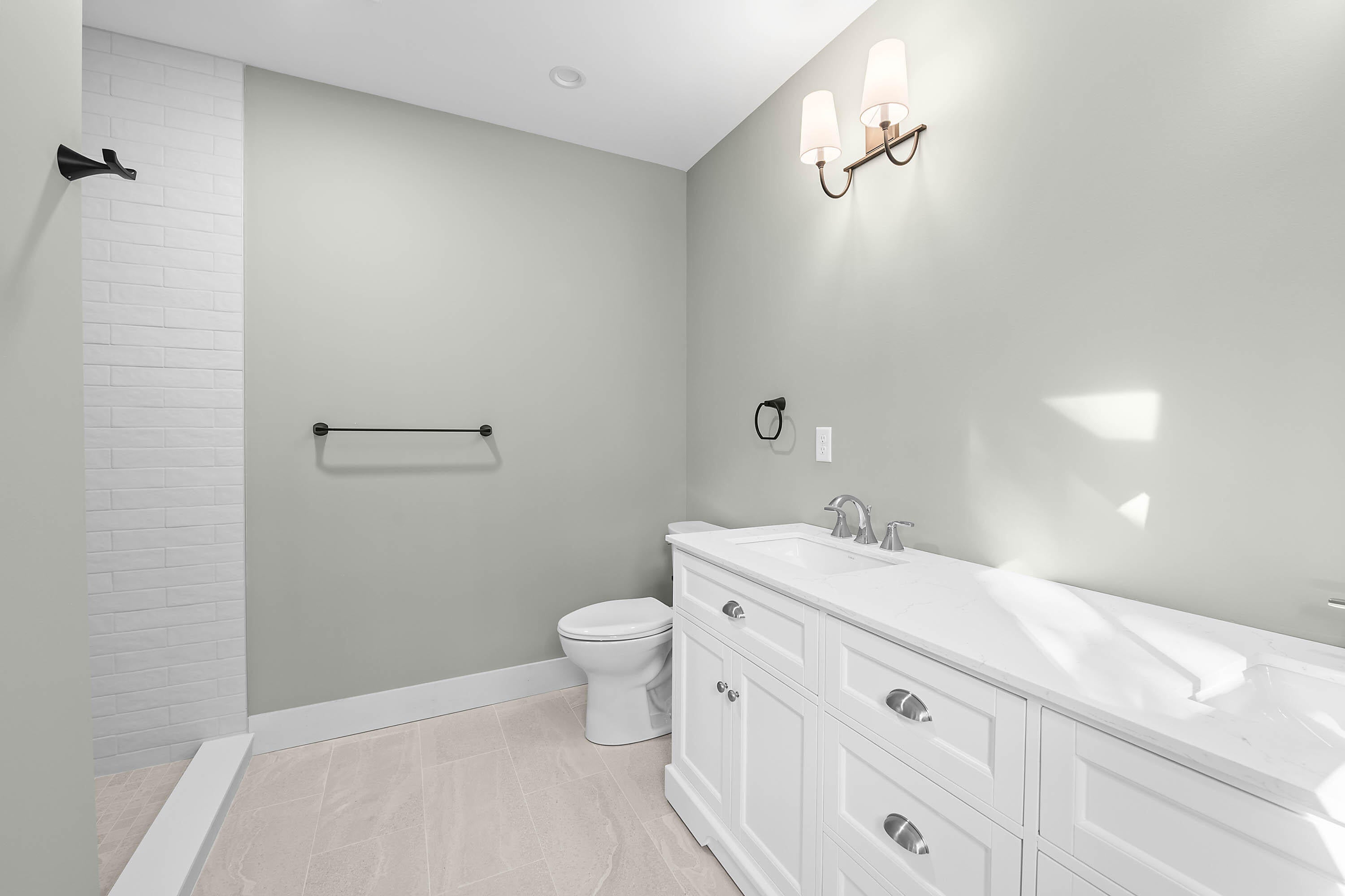 Kennebunkport, Maine, 04046, United States, 4 Bedrooms Bedrooms, ,4 BathroomsBathrooms,Residential,Active,1968434