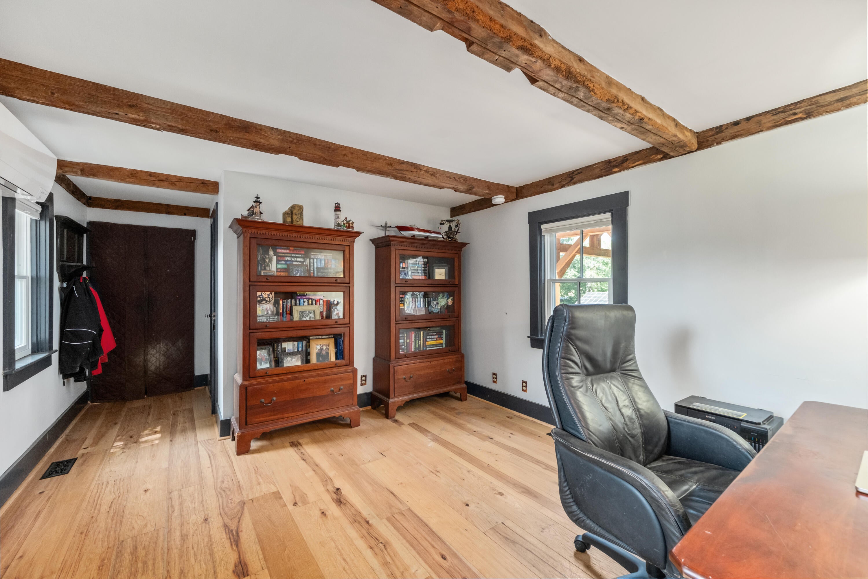 Waldoboro, Maine, 04572, United States, 3 Bedrooms Bedrooms, ,2 BathroomsBathrooms,Residential,Active,1905351