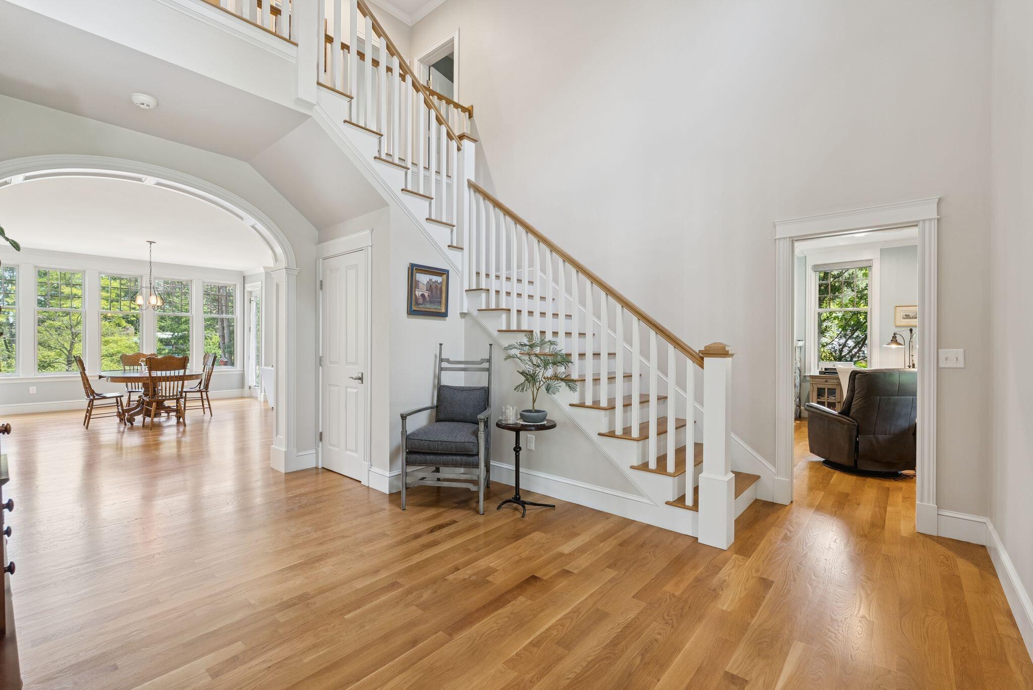 Falmouth, Maine, 04105, United States, 5 Bedrooms Bedrooms, ,6 BathroomsBathrooms,Residential,Active,1952276