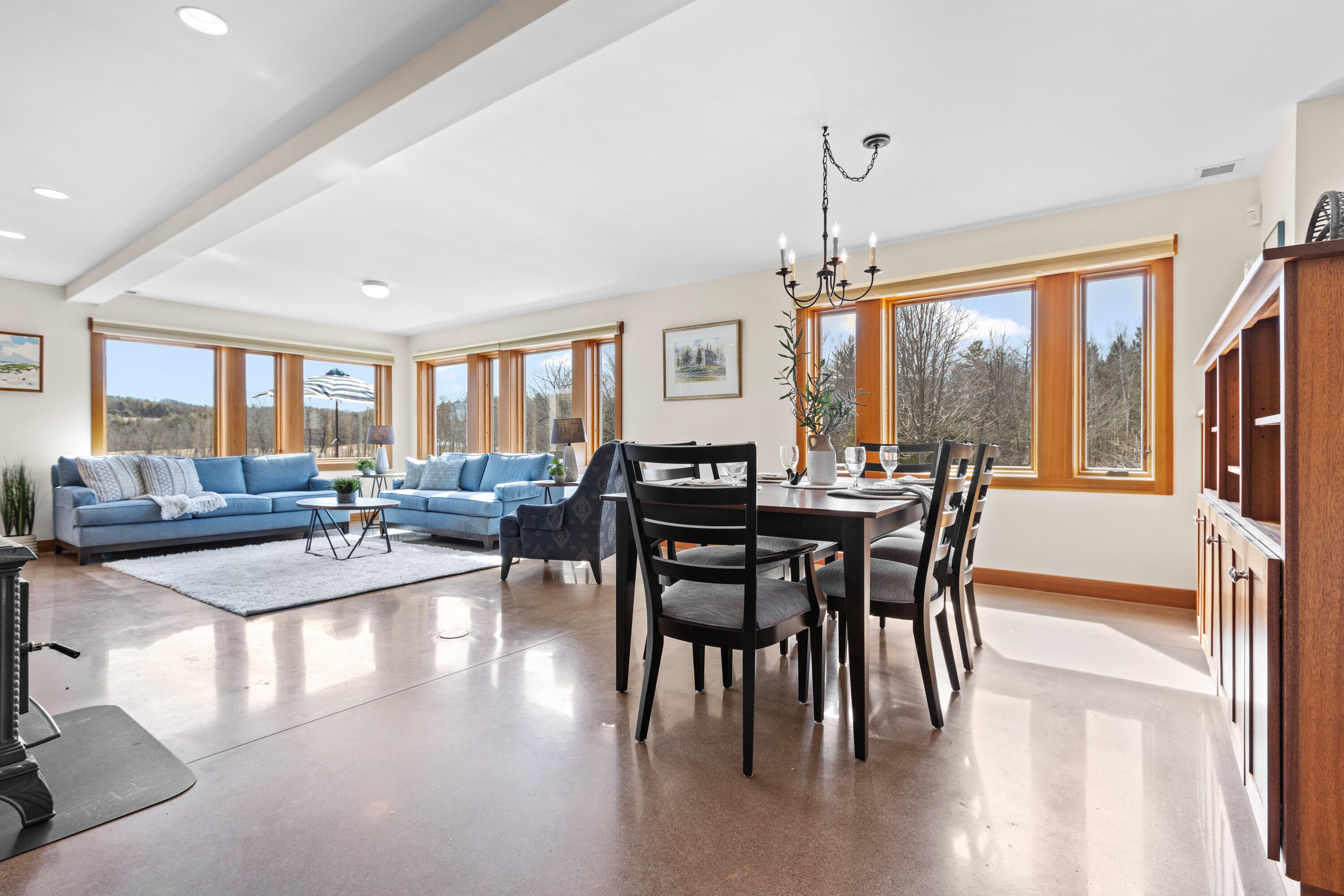 Monmouth, Maine, 04259, United States, ,3 BathroomsBathrooms,Residential,Active,1771427