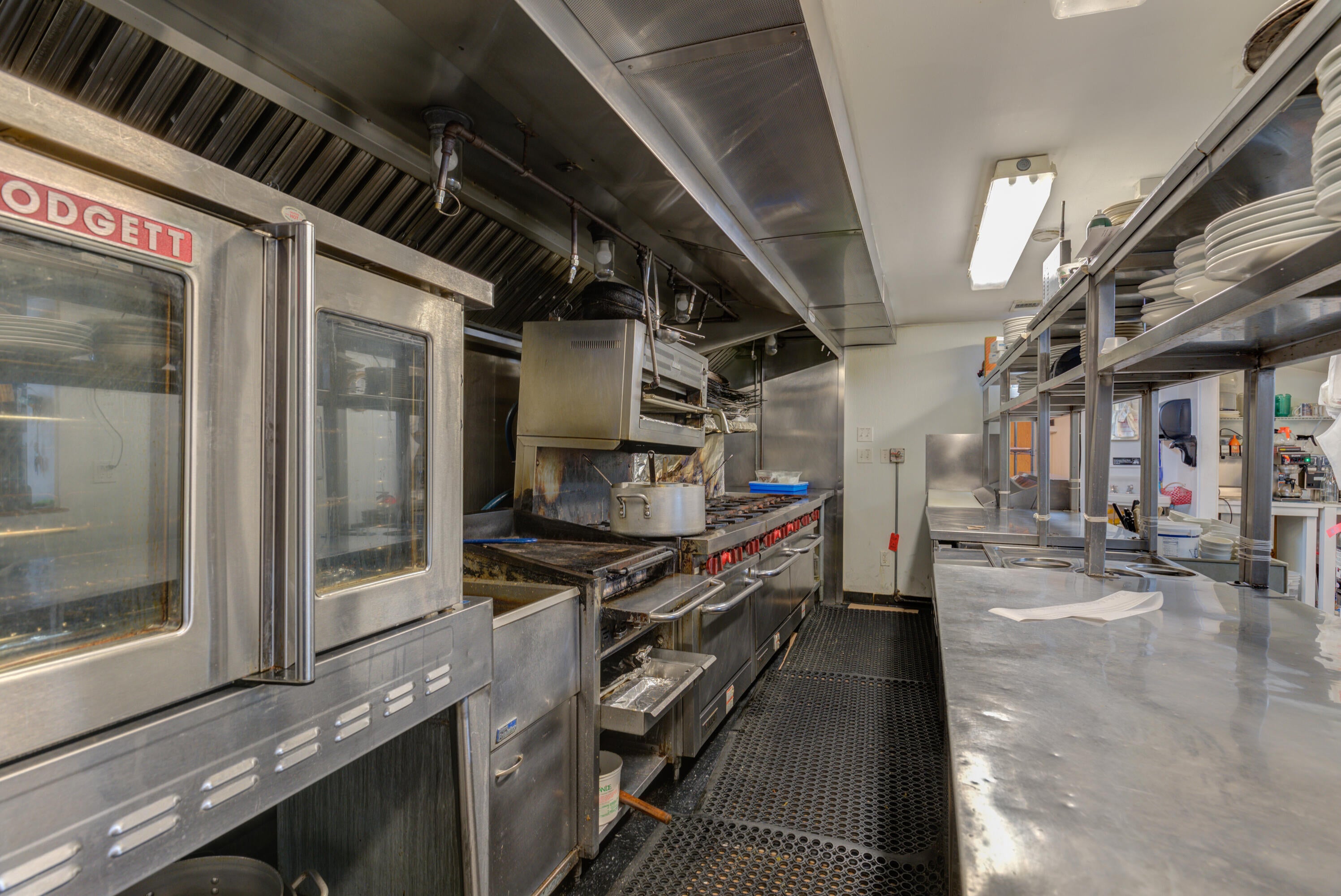 Ogunquit, Maine, 03907, United States, 2 Bedrooms Bedrooms, ,4 BathroomsBathrooms,Residential,Active,2001337