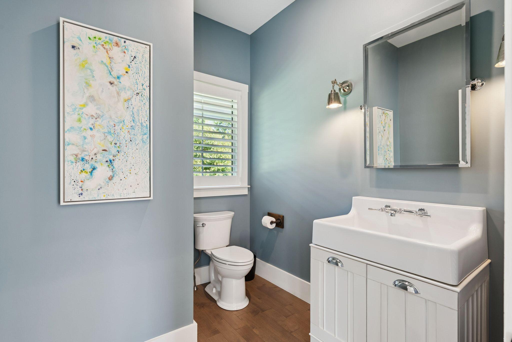 Cumberland, Maine, 04021, United States, 5 Bedrooms Bedrooms, ,4 BathroomsBathrooms,Residential,Active,1941141