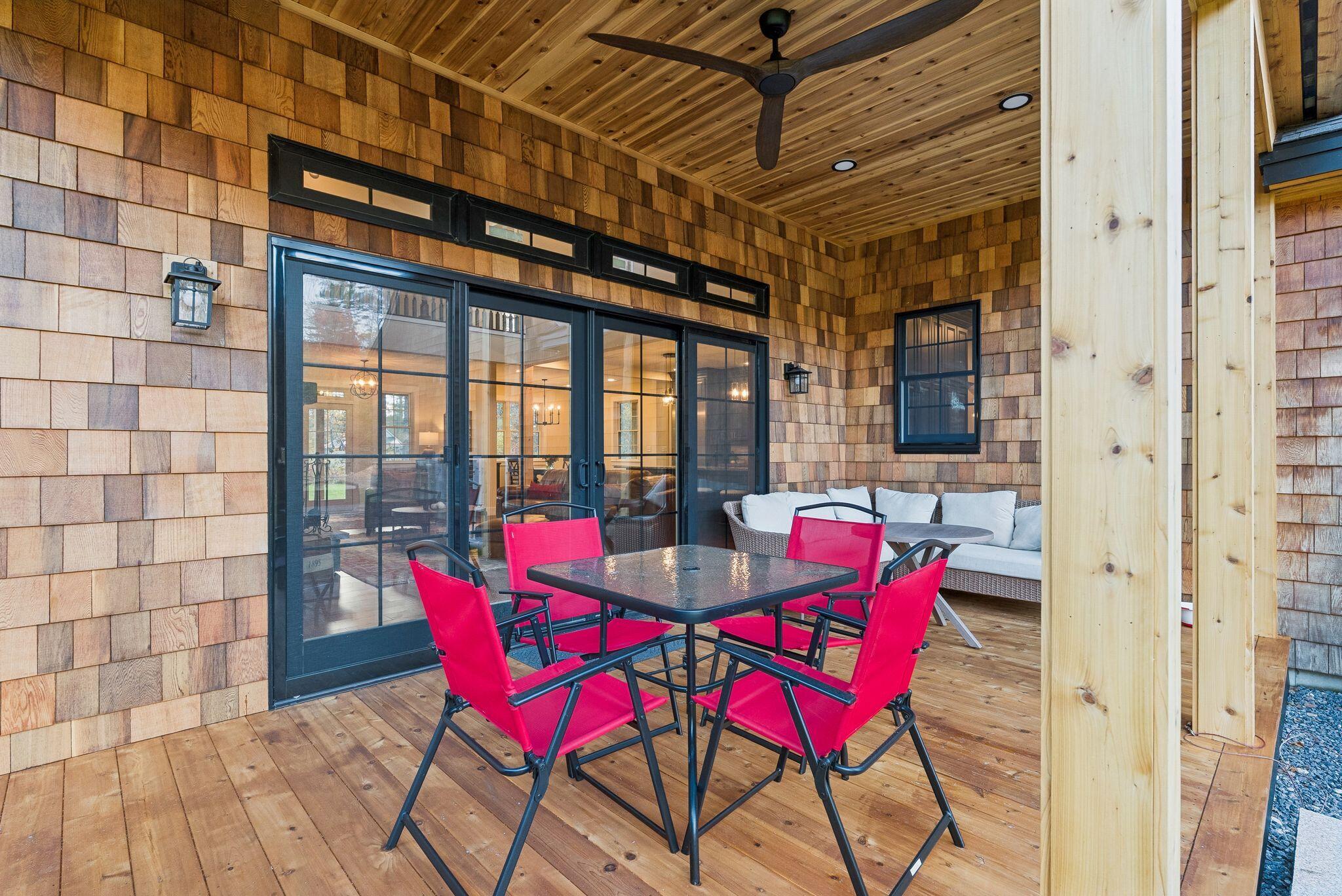 Casco, Maine, 04015, United States, 4 Bedrooms Bedrooms, ,5 BathroomsBathrooms,Residential,Active,1968106