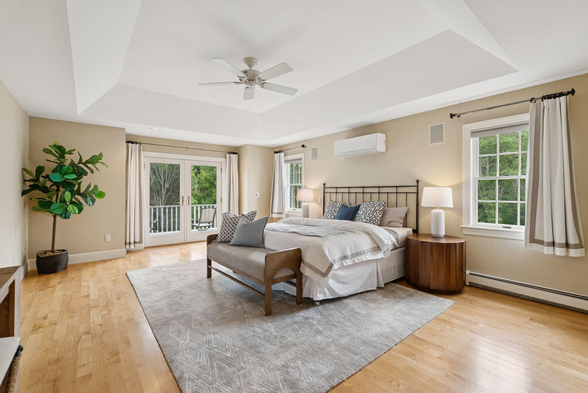 Cumberland, Maine, 04110, United States, 4 Bedrooms Bedrooms, ,5 BathroomsBathrooms,Residential,Active,1886783